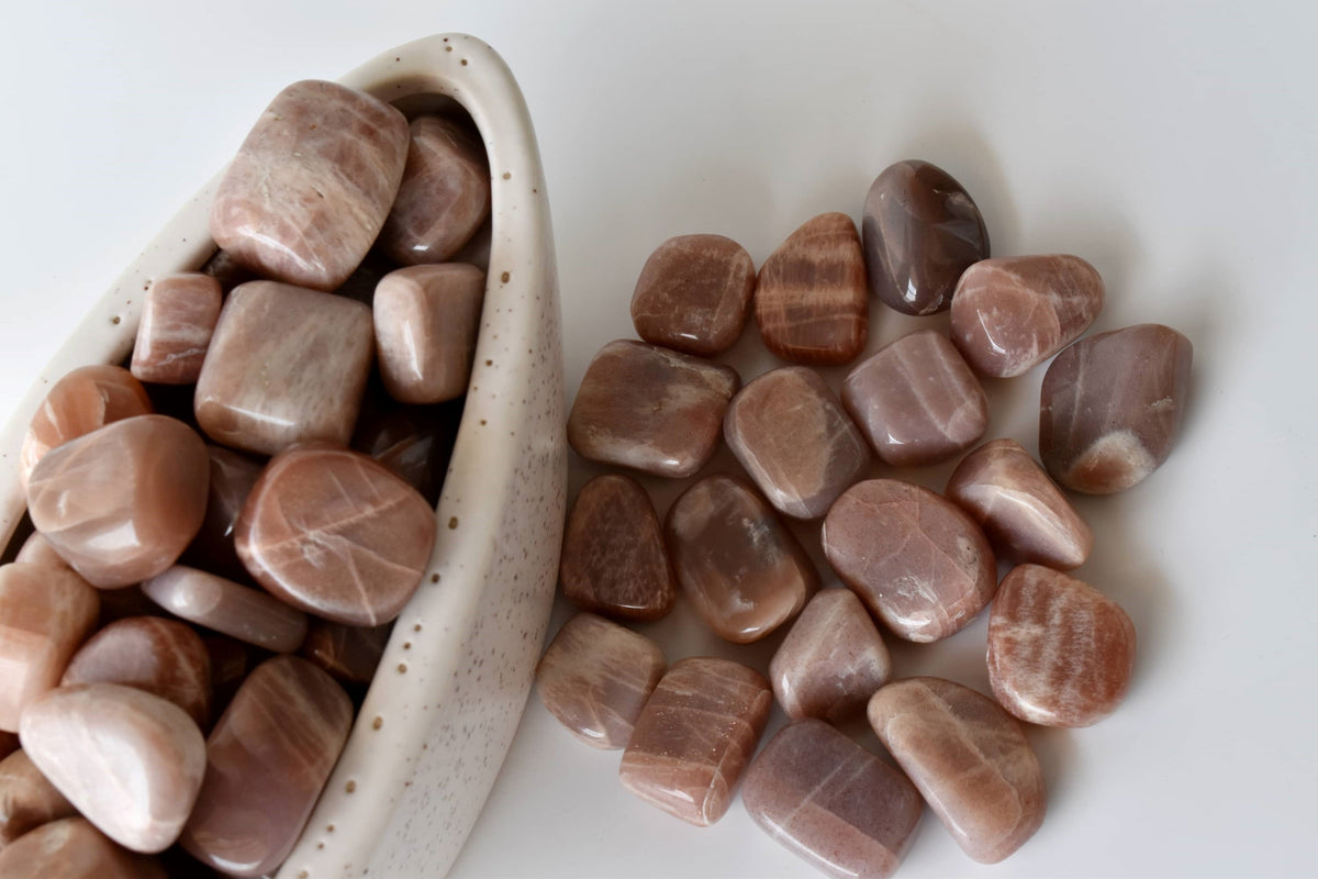 Moonstone Tumbled Crystals(Creativity and Emotional Understanding) | | Wiccan Center