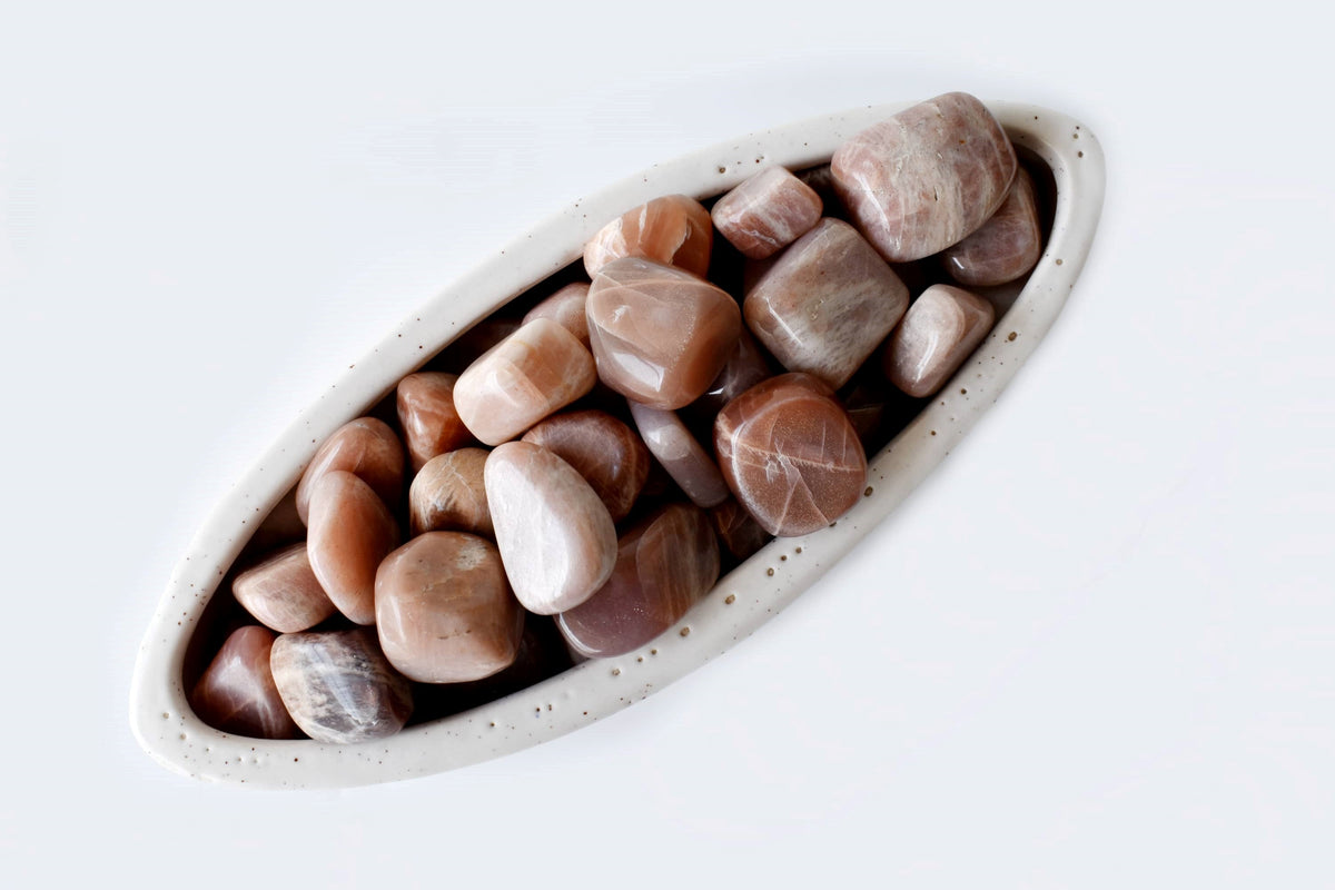 Moonstone Tumbled Crystals(Creativity and Emotional Understanding) | | Wiccan Center