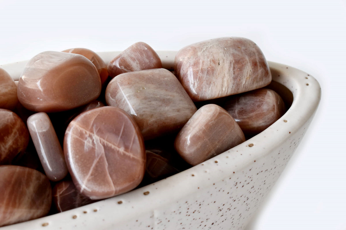 Moonstone Tumbled Crystals(Creativity and Emotional Understanding) | | Wiccan Center