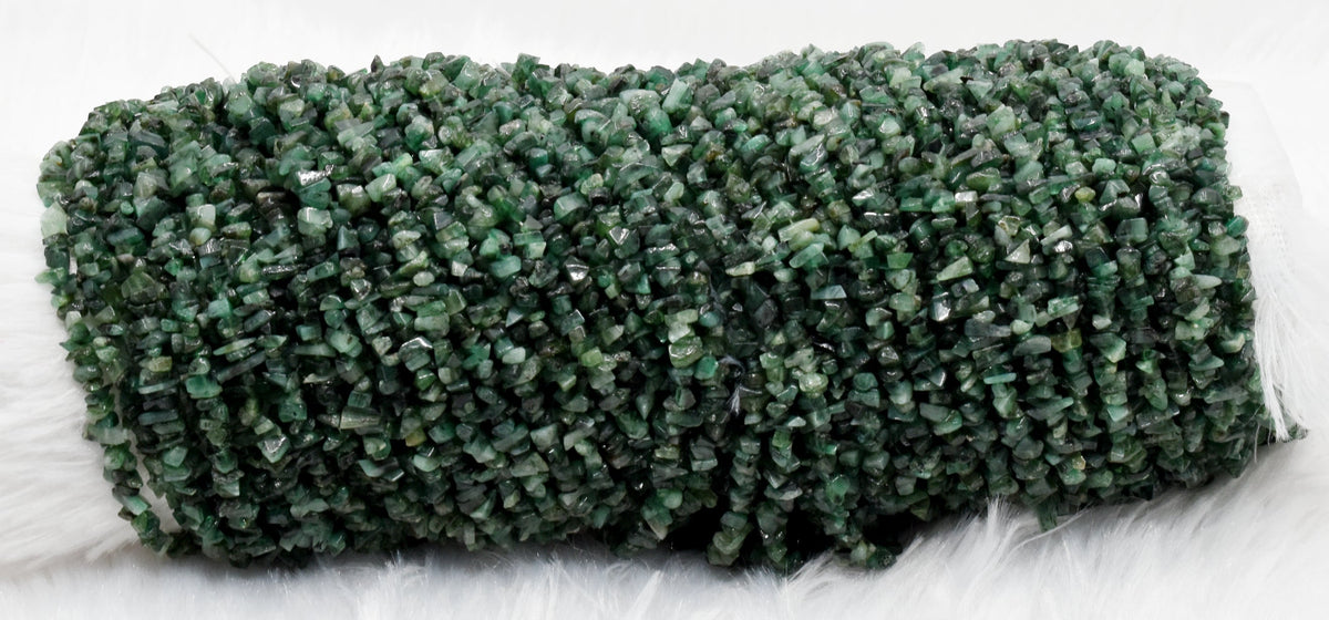 Uncut Raw Emerald Crystal Chip Beads for Necklace (Intuition and Power) | Beads | Wiccan Center