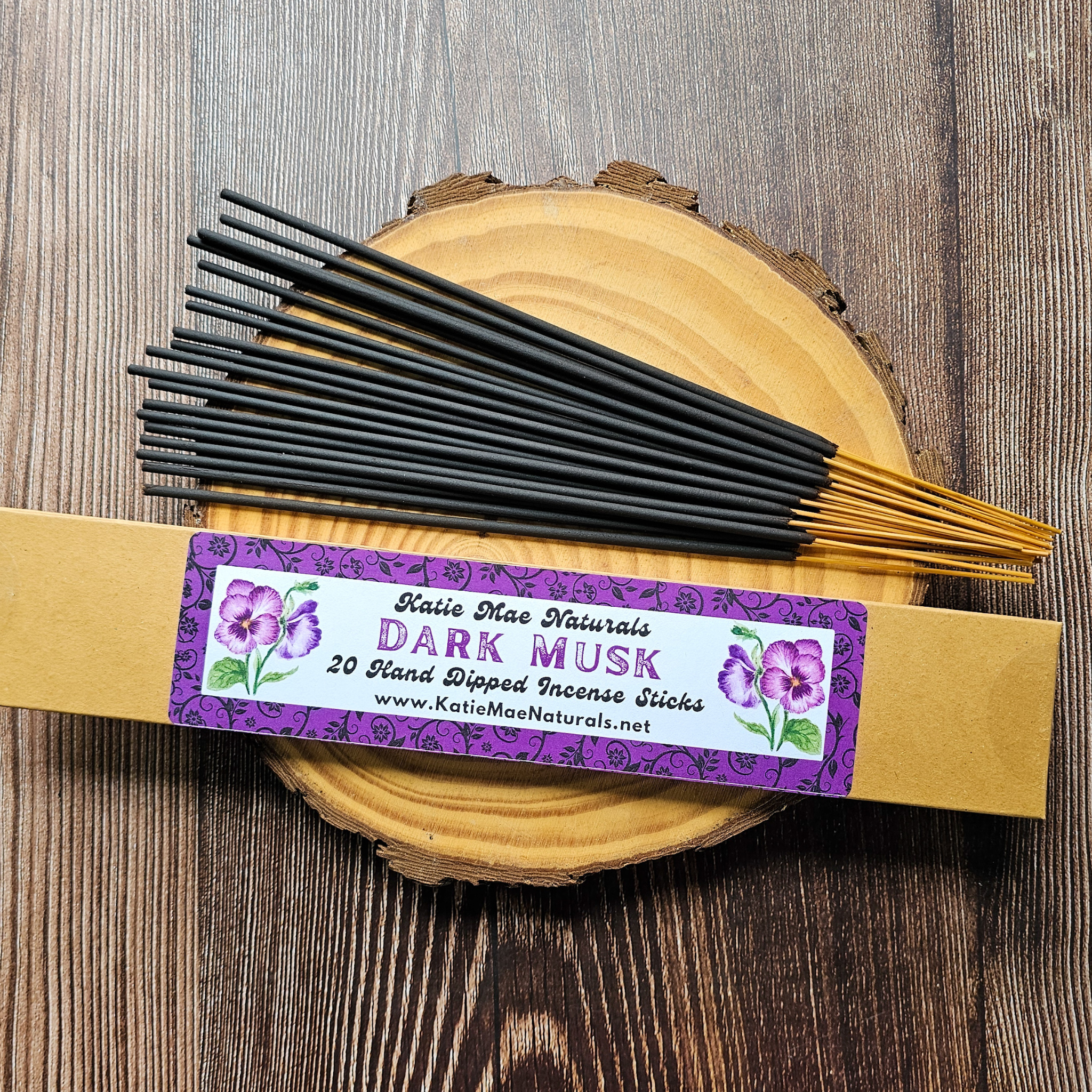 Dark Musk Incense Sticks – Hand Dipped Warm & Sensual Incense