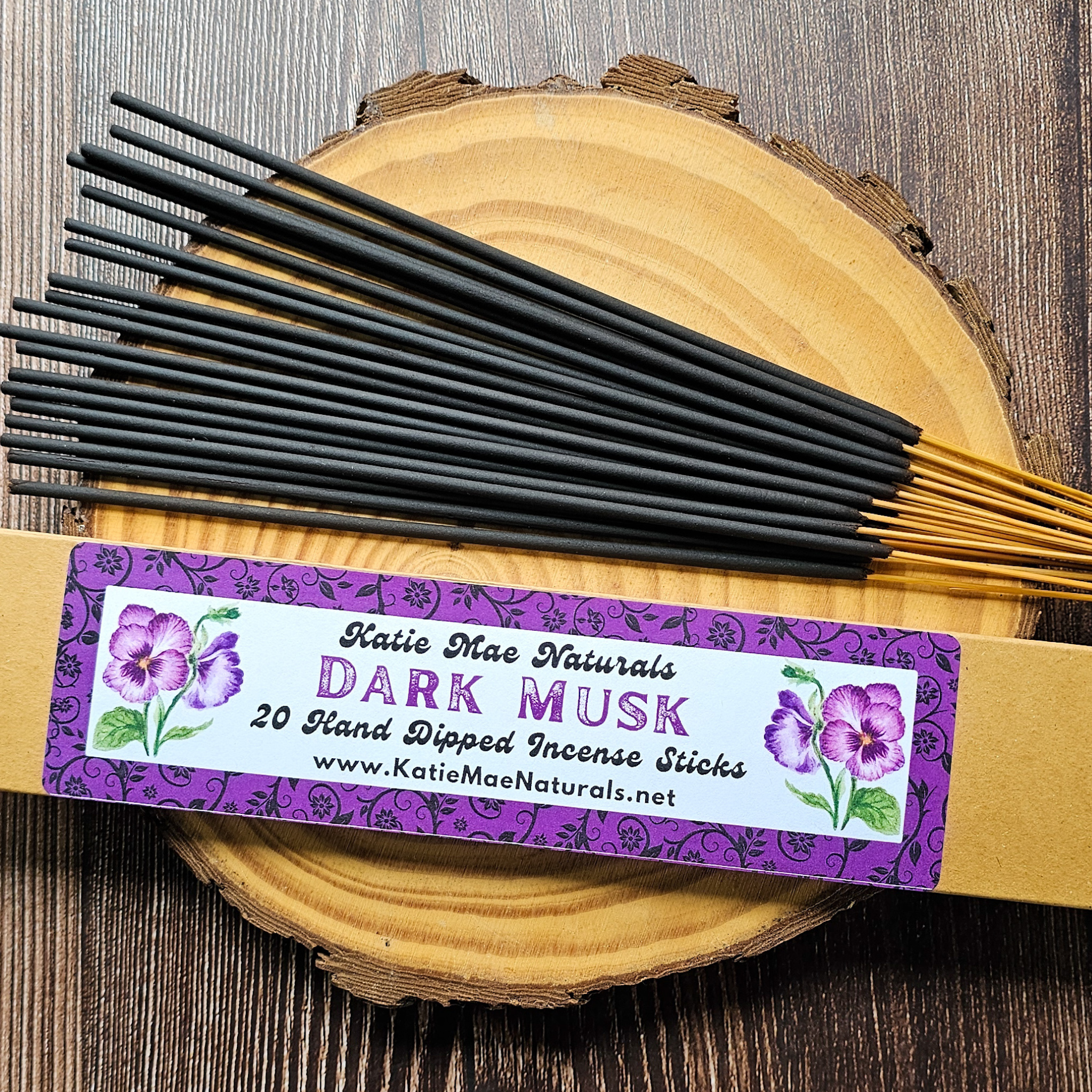 Dark Musk Incense Sticks – Hand Dipped Warm & Sensual Incense