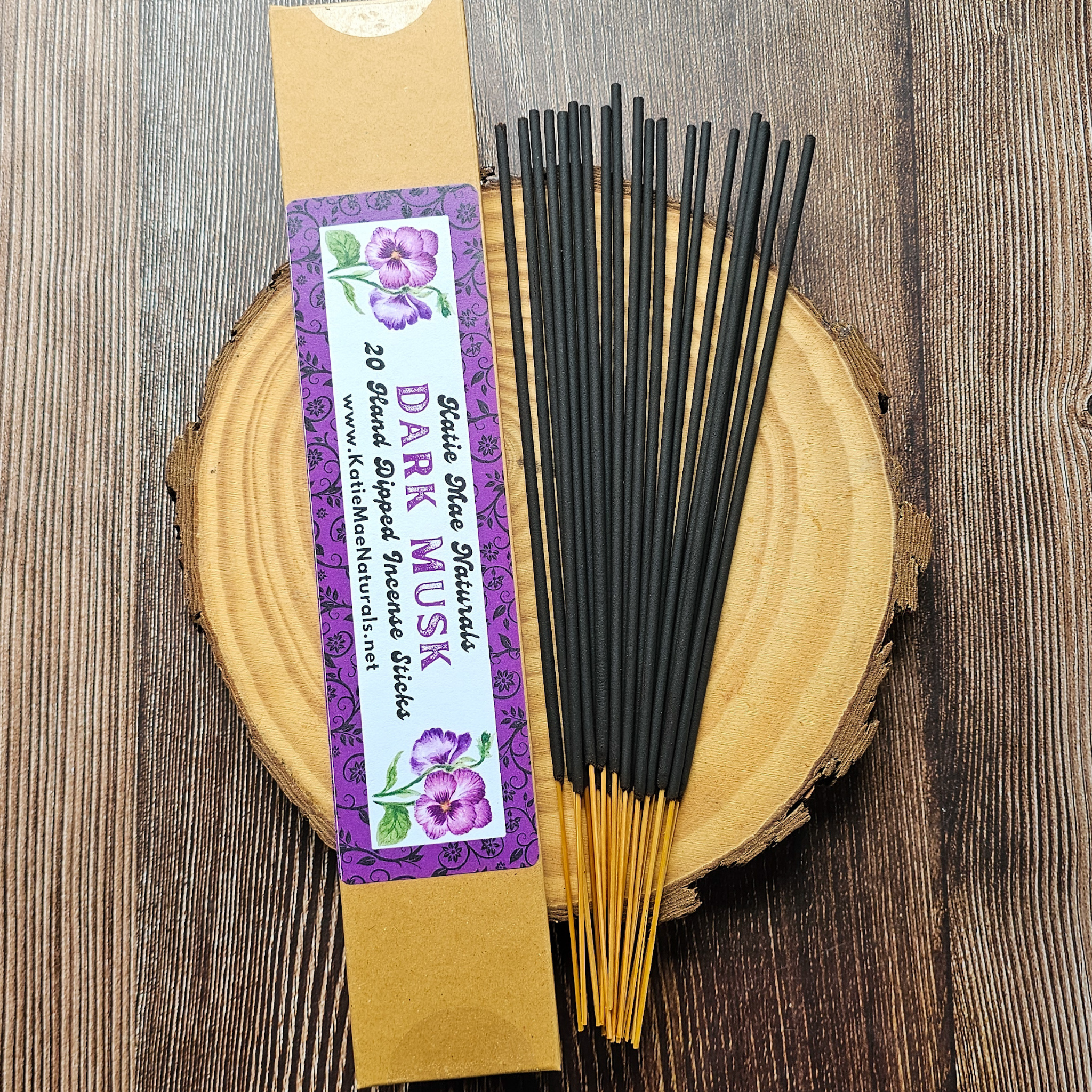 Dark Musk Incense Sticks – Hand Dipped Warm & Sensual Incense