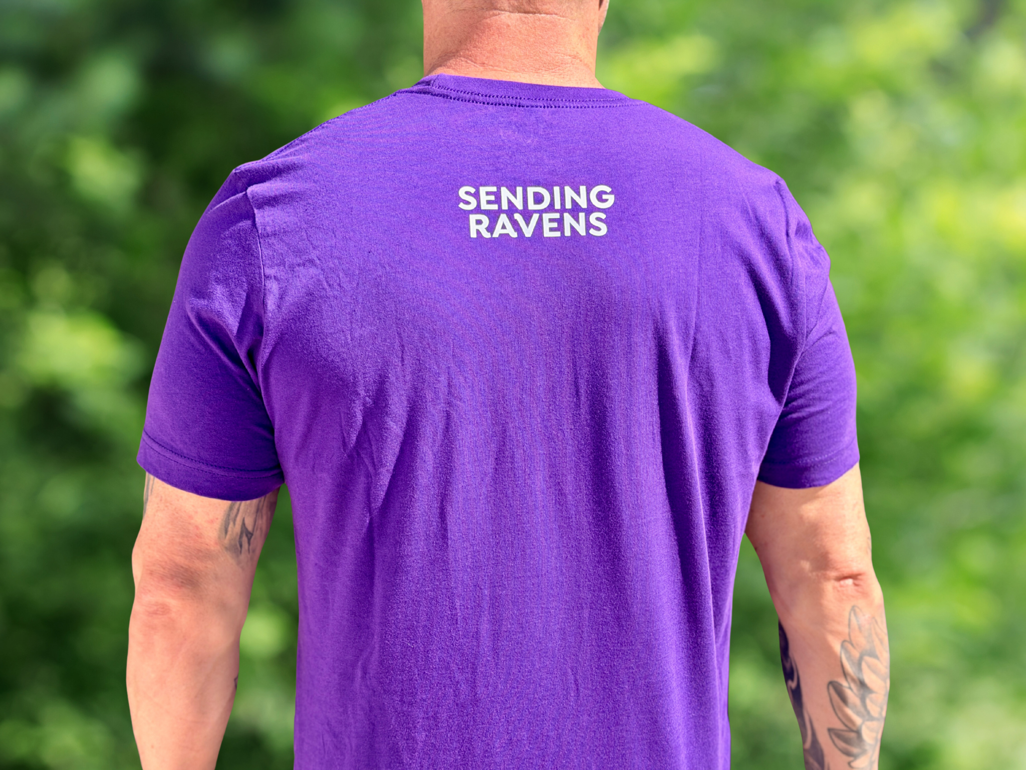 Sending Ravens "THAT'S ABZUURD!" Special Edition Unisex T-Shirt - Purple