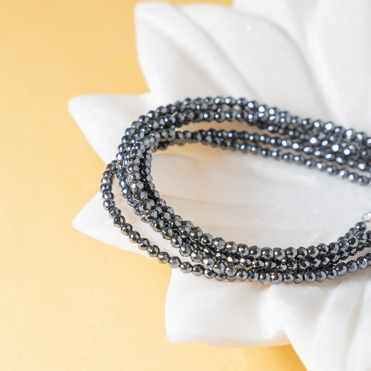 Hematite Crystal anklet for Healing, Protection & Grounding – Natural