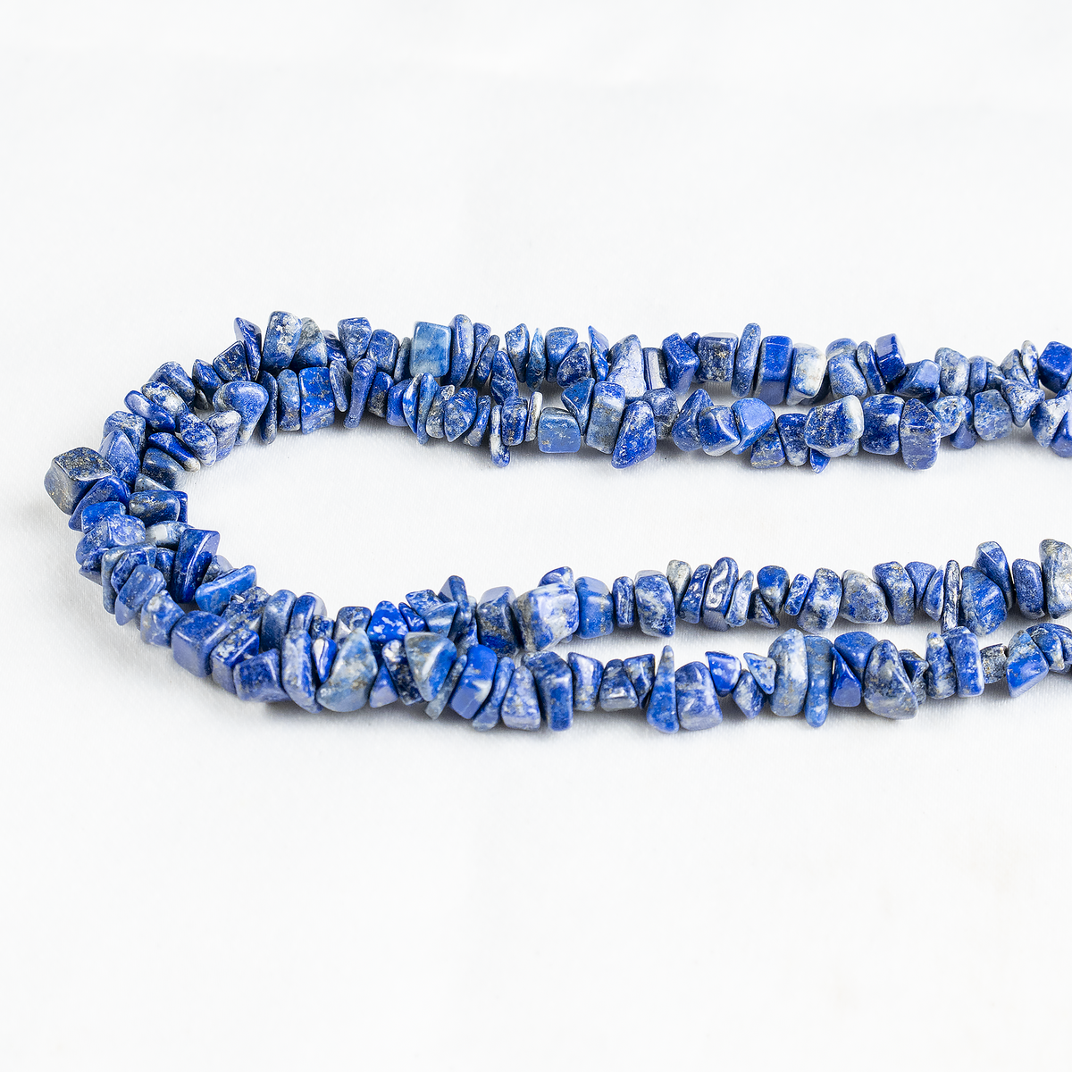Uncut Raw Lapis Lazuli Crystal Chip Beads for Necklace (Expansion and Insight). | Beads | Wiccan Center