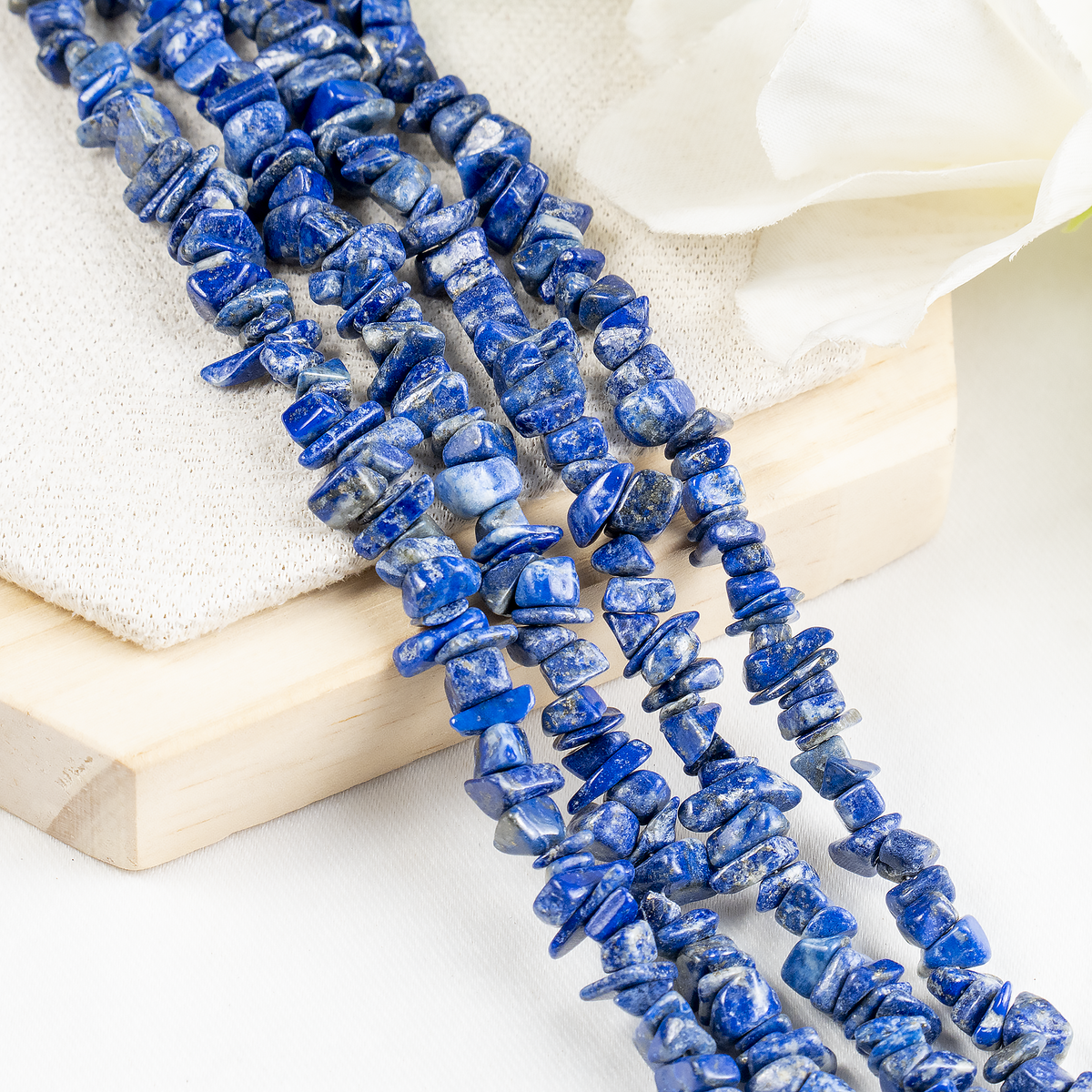 Uncut Raw Lapis Lazuli Crystal Chip Beads for Necklace (Expansion and Insight). | Beads | Wiccan Center