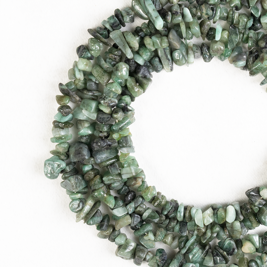Uncut Raw Emerald Crystal Chip Beads for Necklace (Intuition and Power) | Beads | Wiccan Center