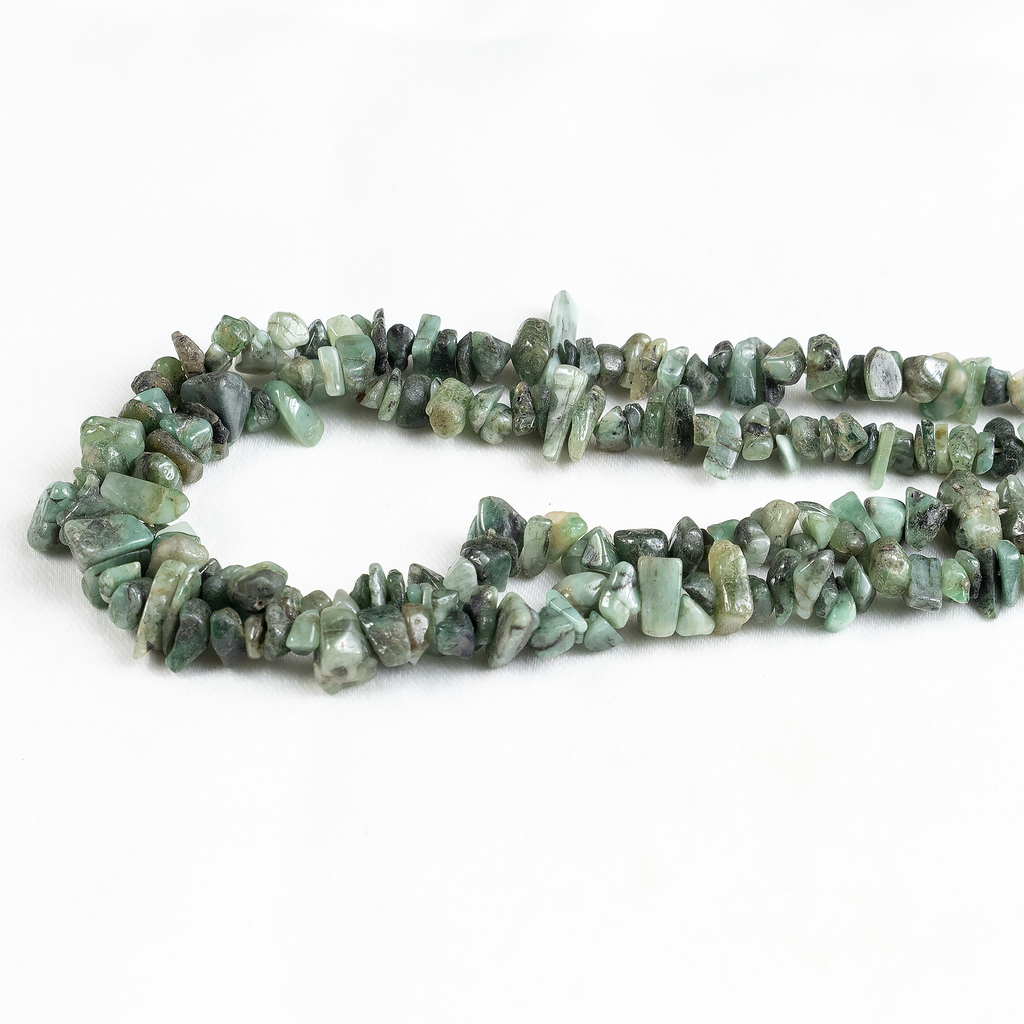 Uncut Raw Emerald Crystal Chip Beads for Necklace (Intuition and Power) | Beads | Wiccan Center