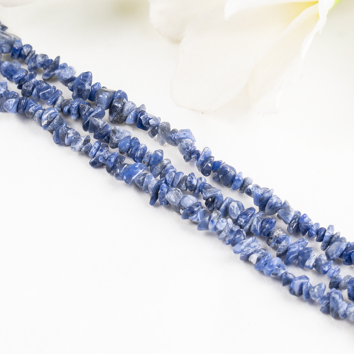 Uncut Raw Sodalite Crystal Chip Beads for Necklace (Alignment With The Higher Self and Meditation)