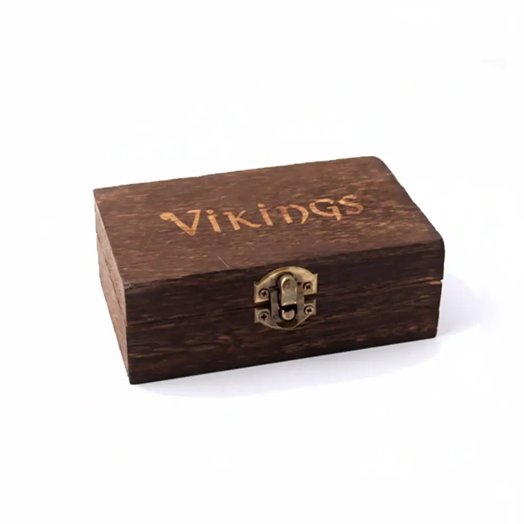 Viking rune compass necklace Norse Rune Compass Pendant for Men