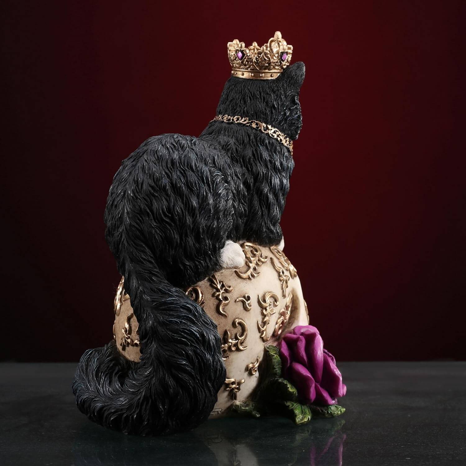 Dark Treasures Cat Figurine