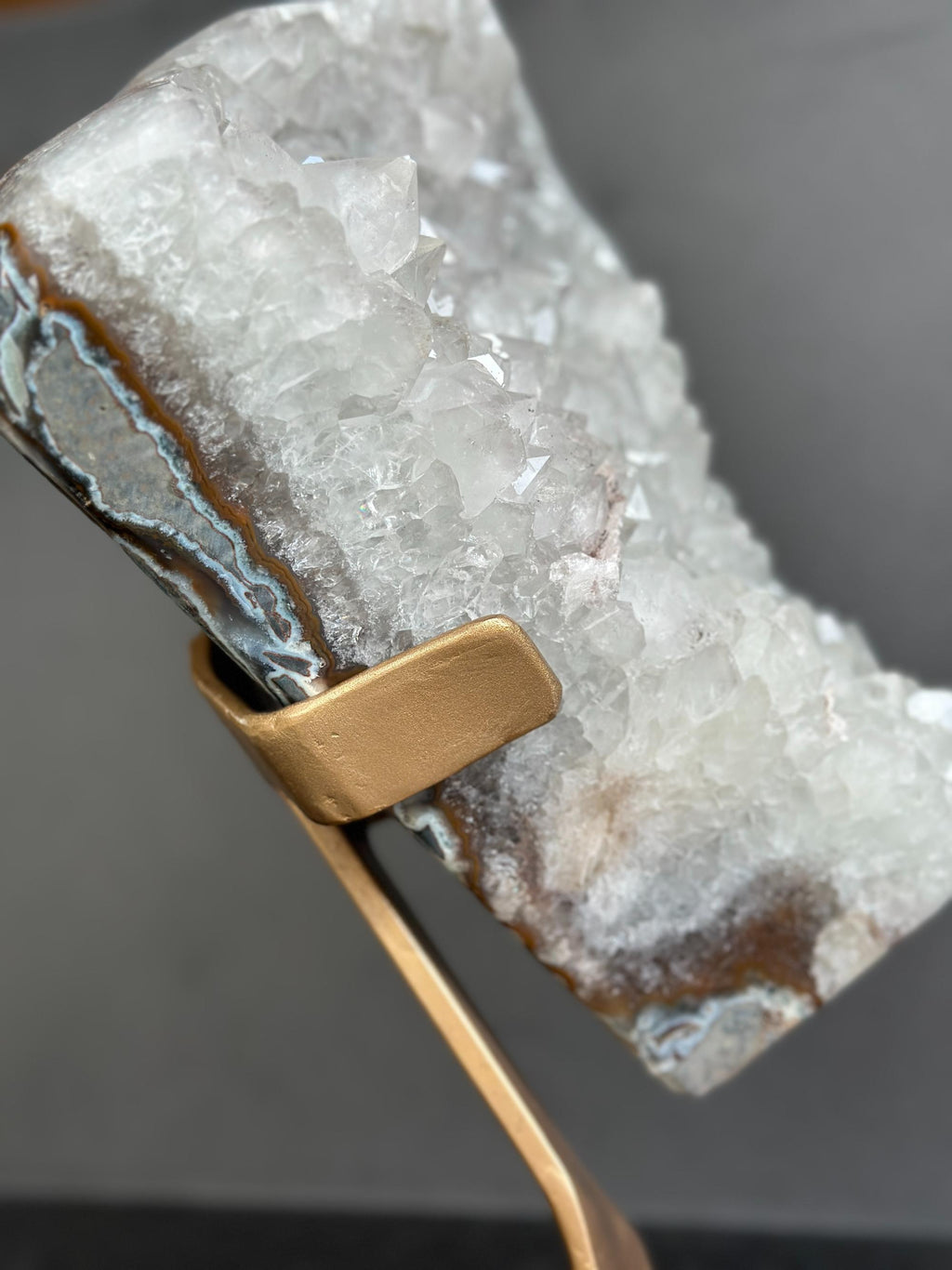 White quartz on stand, Geode with metallic base included for home decoration | Stalactite Eye Display | Wiccan Center