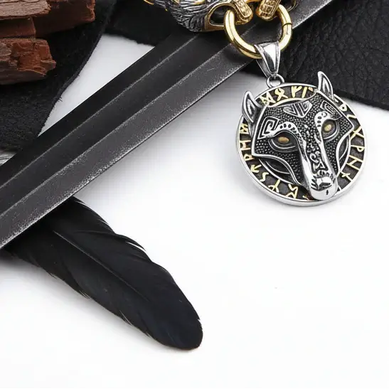 Wolf Head Viking Stainless Steel Pendant Necklace for Men – Norse Rune Amulet with Gift Box