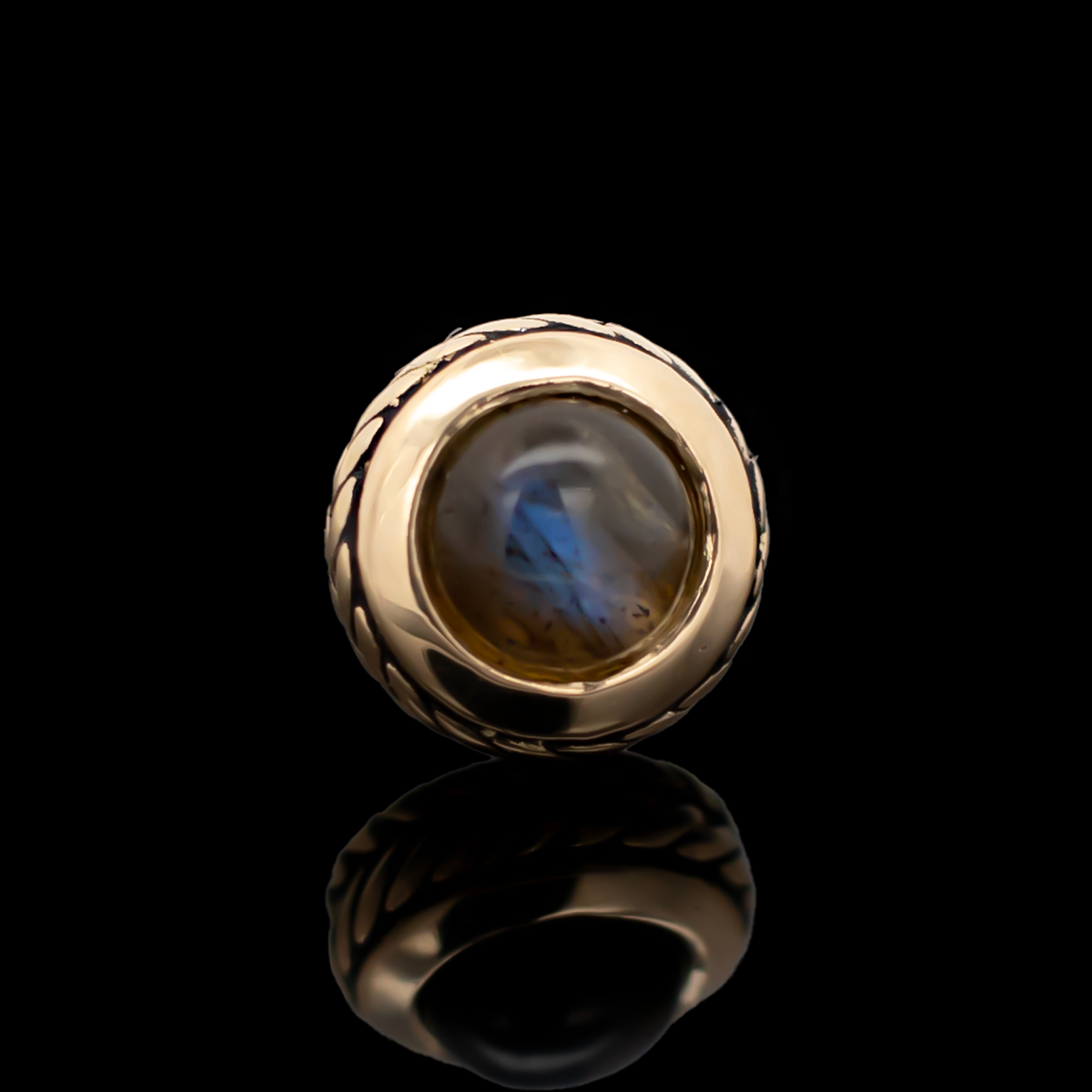 Laurel - 18kt Gold Threadless End | Body Jewelry | Wiccan Center