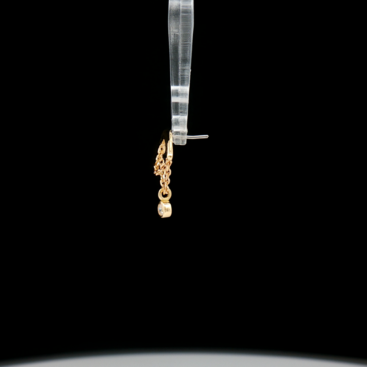Ezra - 18kt Gold Threadless End | Body Jewelry | Wiccan Center