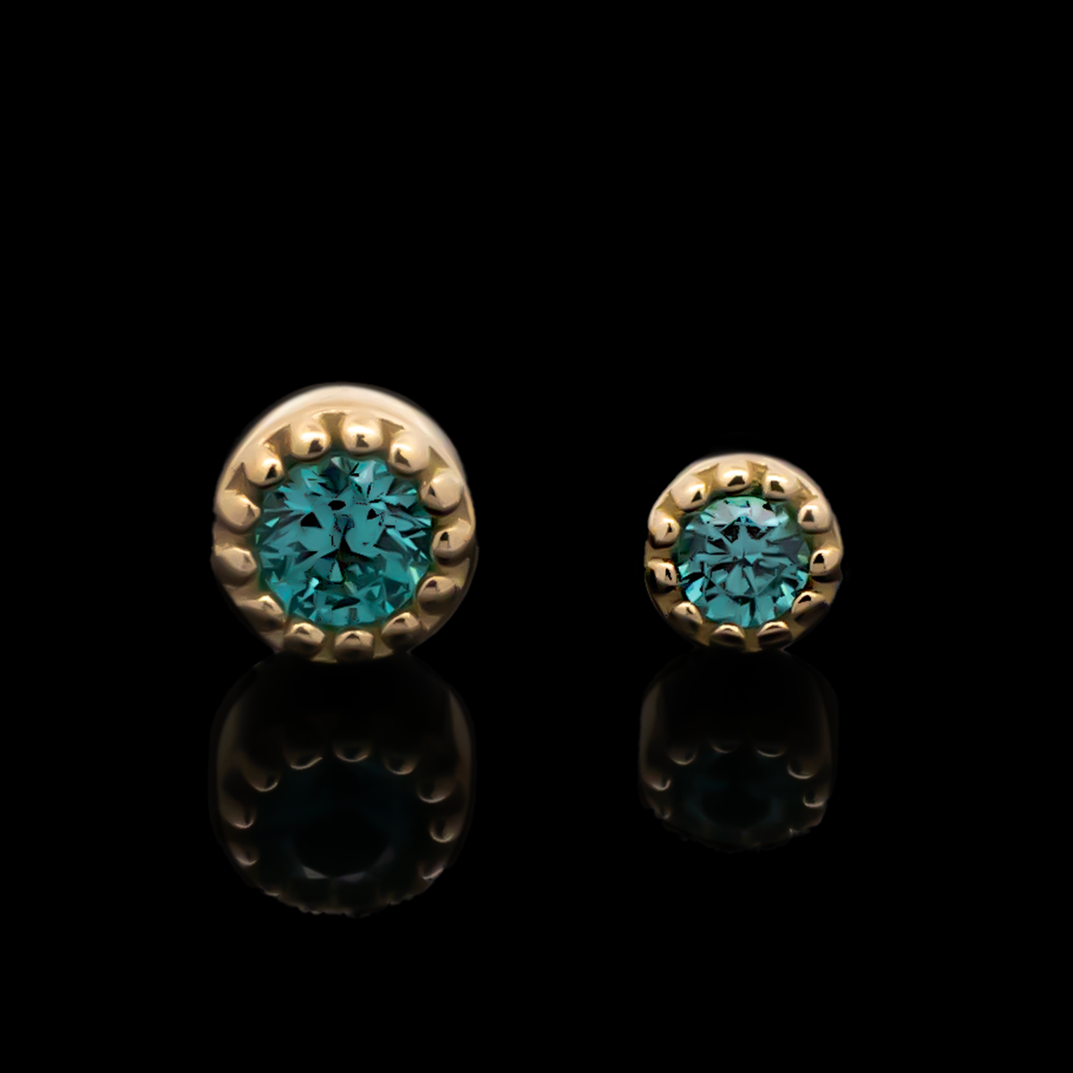 Alina - 18kt Gold Threadless End | Body Jewelry | Wiccan Center