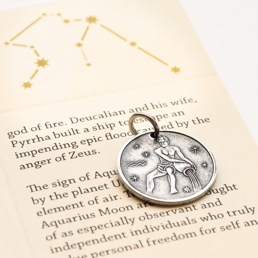 Zodiac Aquarius Moon Silver Necklace