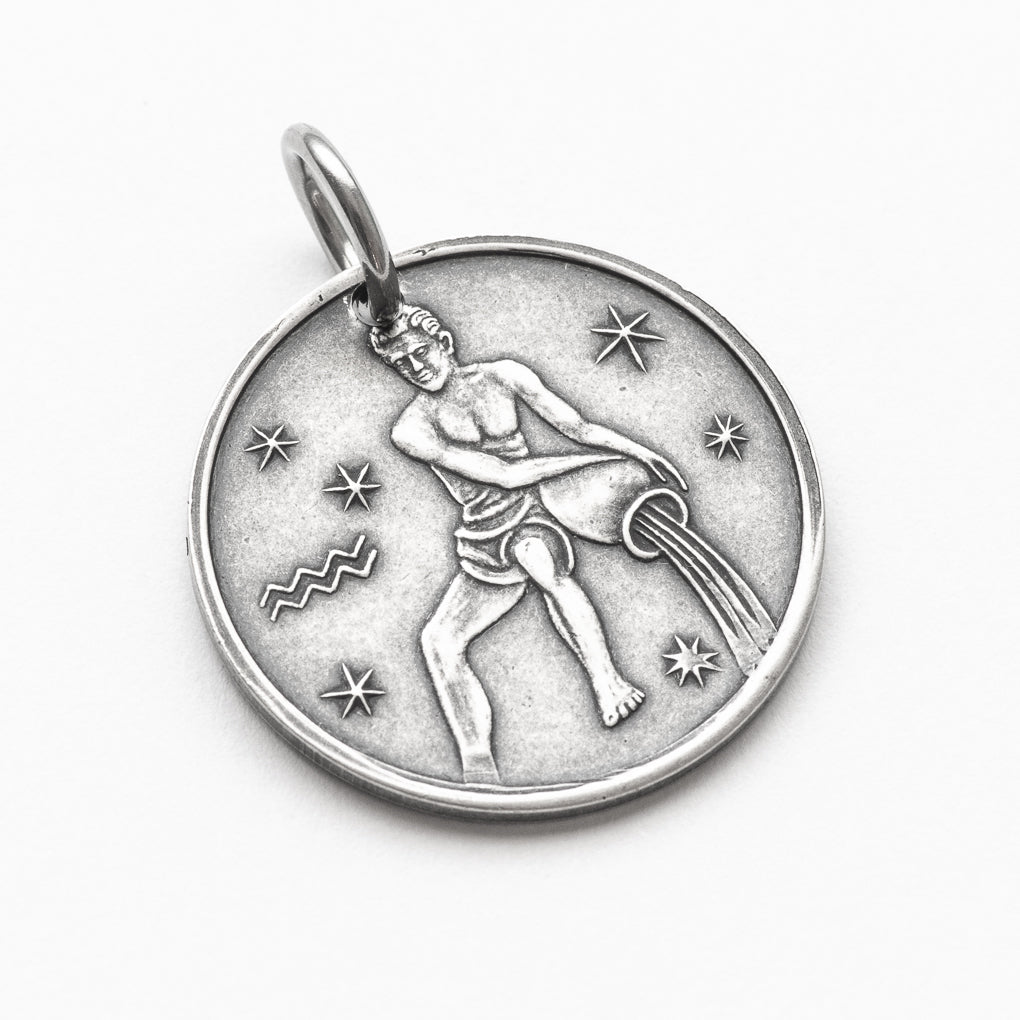 Zodiac Aquarius Moon Silver Necklace