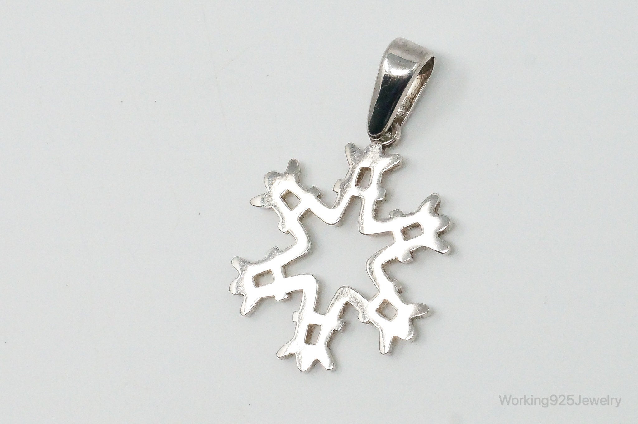 Large Vintage Mexico Snowflake Sterling Silver Pendant | Jewelry > Necklaces > Pendants | Wiccan Center