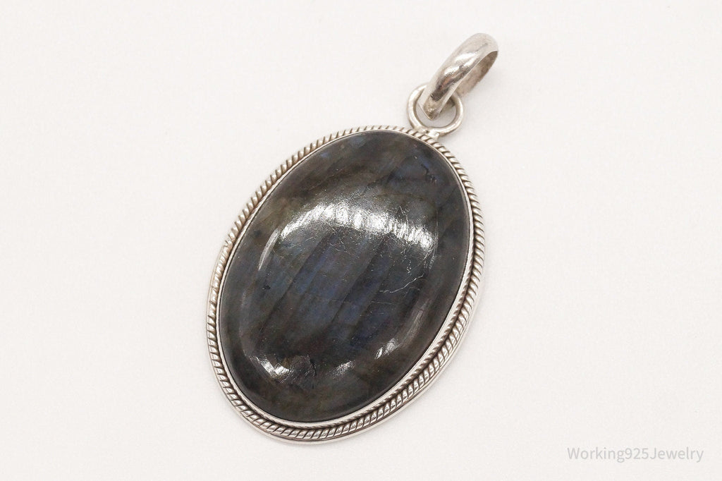 Vintage Large Labradorite Sterling Silver Pendant | Jewelry > Necklaces > Pendants | Wiccan Center