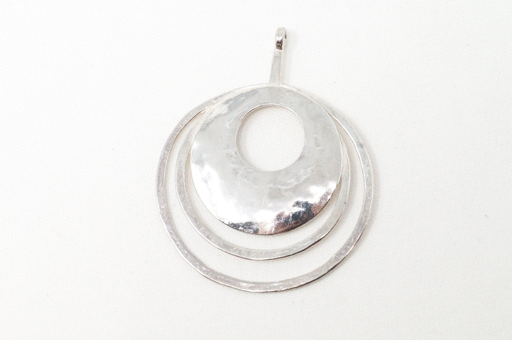 Retired Silpada Hammered Rings Sterling Silver Necklace Pendant | Jewelry > Necklaces > Pendants | Wiccan Center
