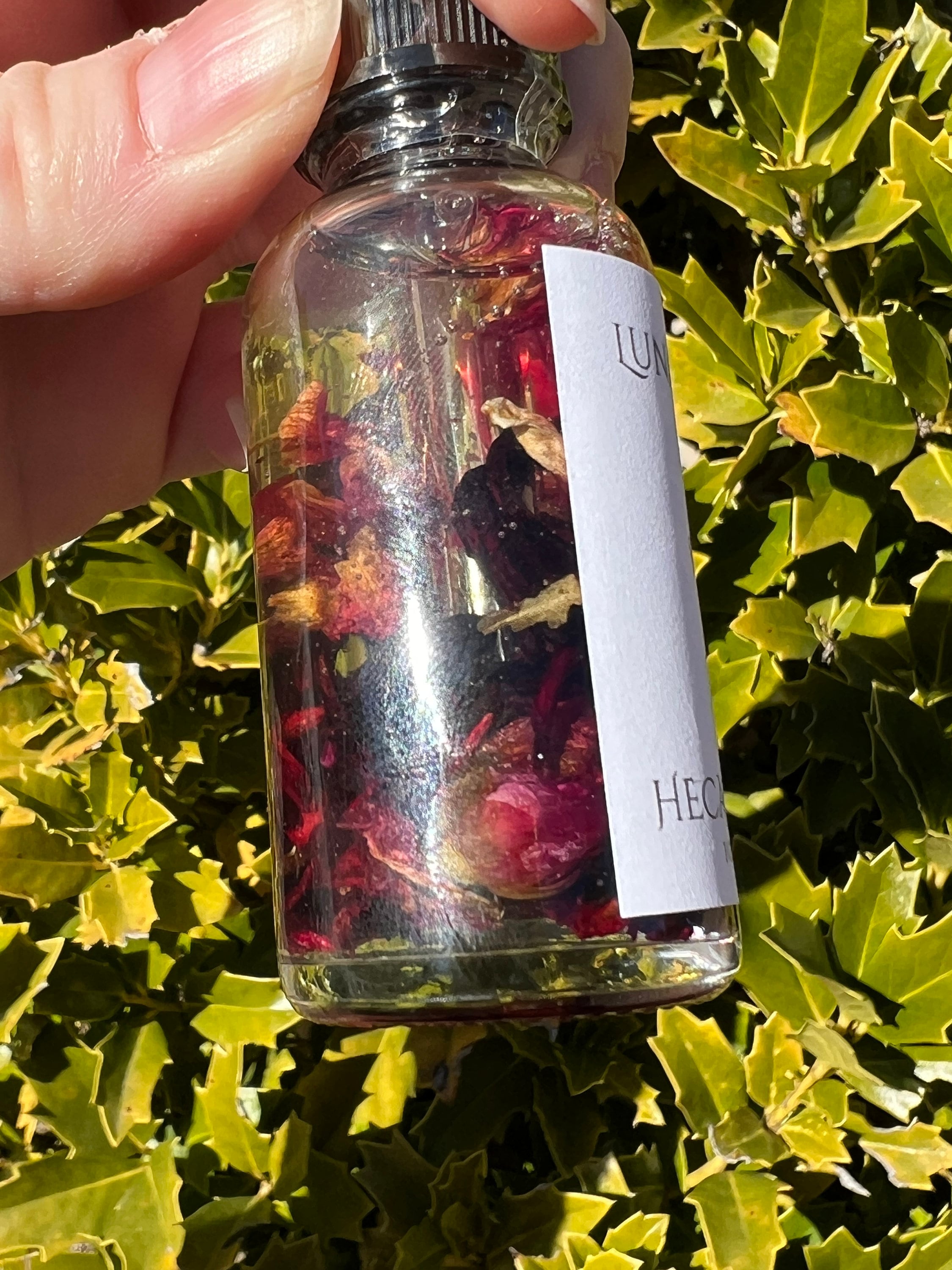 Hecate Ritual Oil | Witchcraft Pagan Herbal Intention Triple Moon Goddess Temptress Spell Altar Body Perfume Devotee Invocation Offering | | Wiccan Center