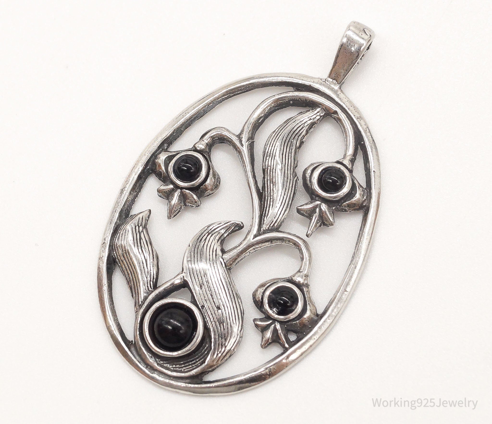 Large Vintage Black Onyx Floral Sterling Silver Pendant | Jewelry > Necklaces > Pendants | Wiccan Center