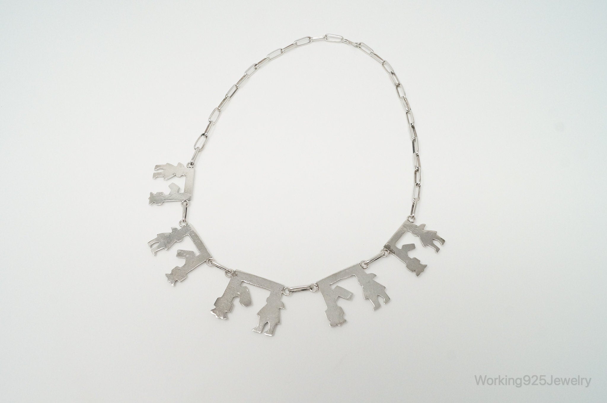 Vintage Native America Unsigned Sterling Silver Necklace | Jewelry > Necklaces > Pendants | Wiccan Center