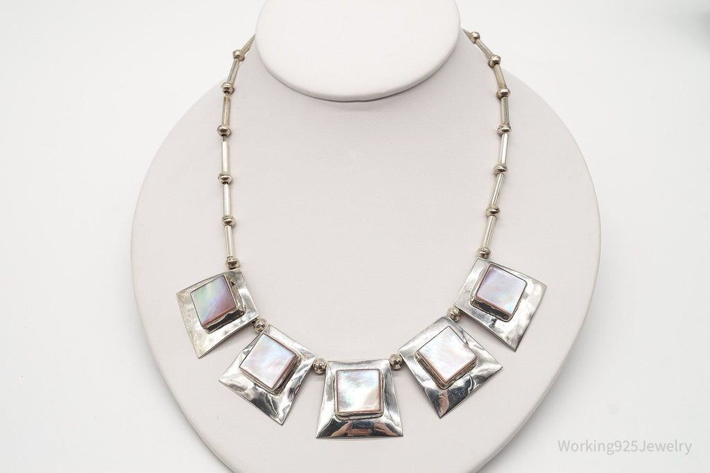 Vintage Native America Pink Mother Of Pearl Silver Necklace | Jewelry > Necklaces > Pendants | Wiccan Center