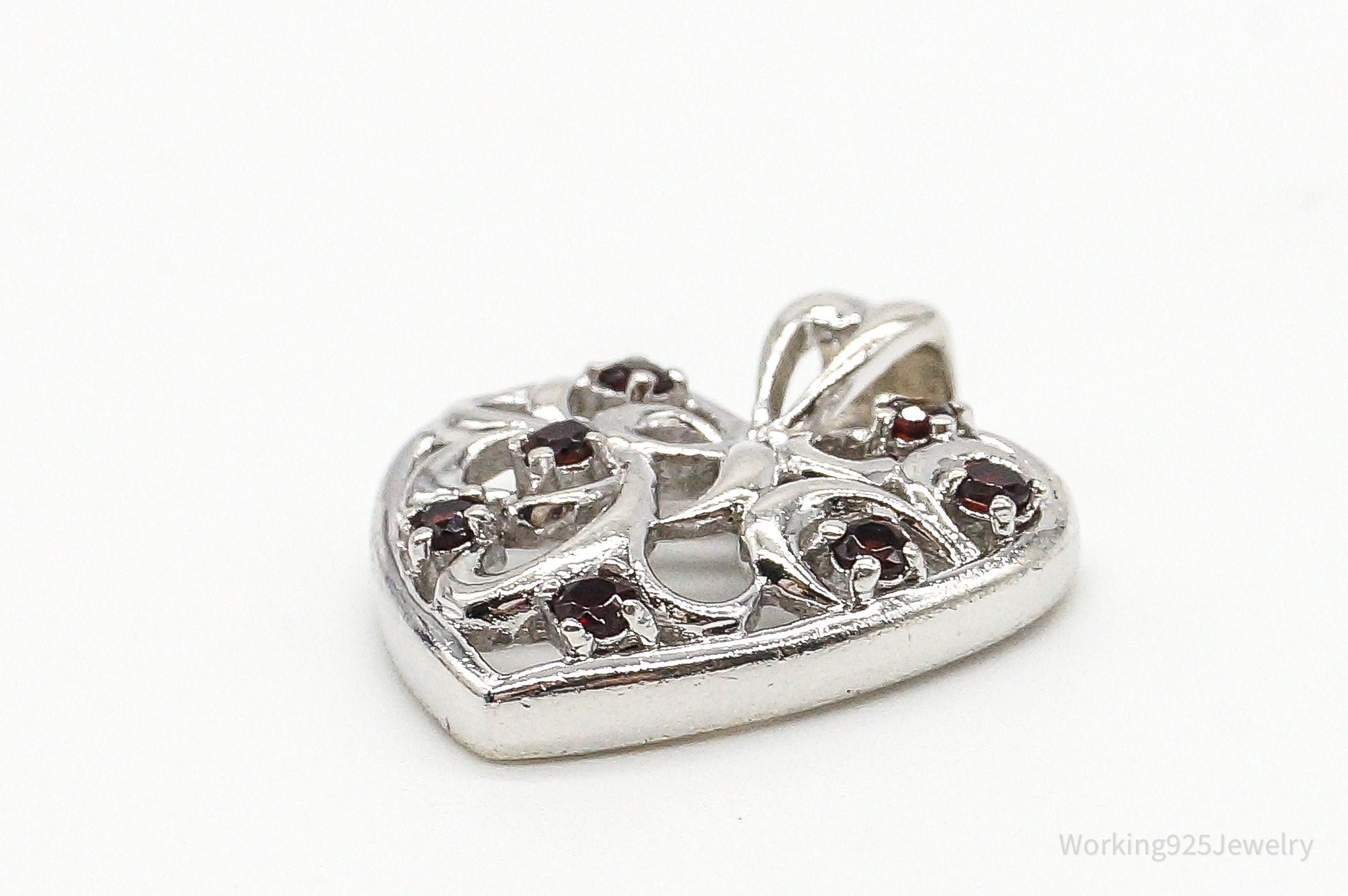 Vintage Designer CID Garnet Heart Sterling Silver Pendant | Jewelry > Necklaces > Pendants | Wiccan Center