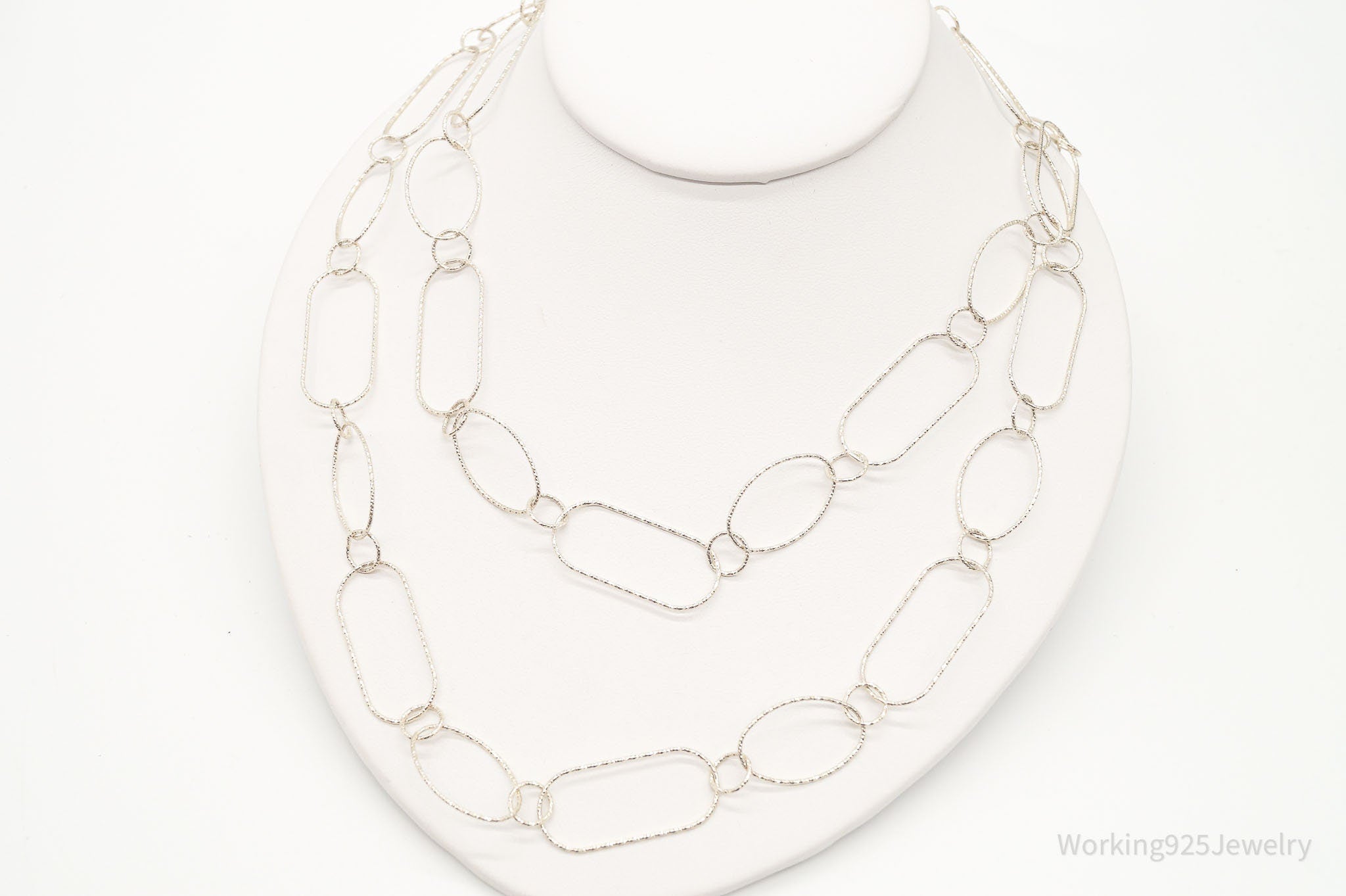 Vintage Designer Silpada Oval Link Textured Sterling Silver Necklace - 38" | Jewelry > Necklaces > Pendants | Wiccan Center