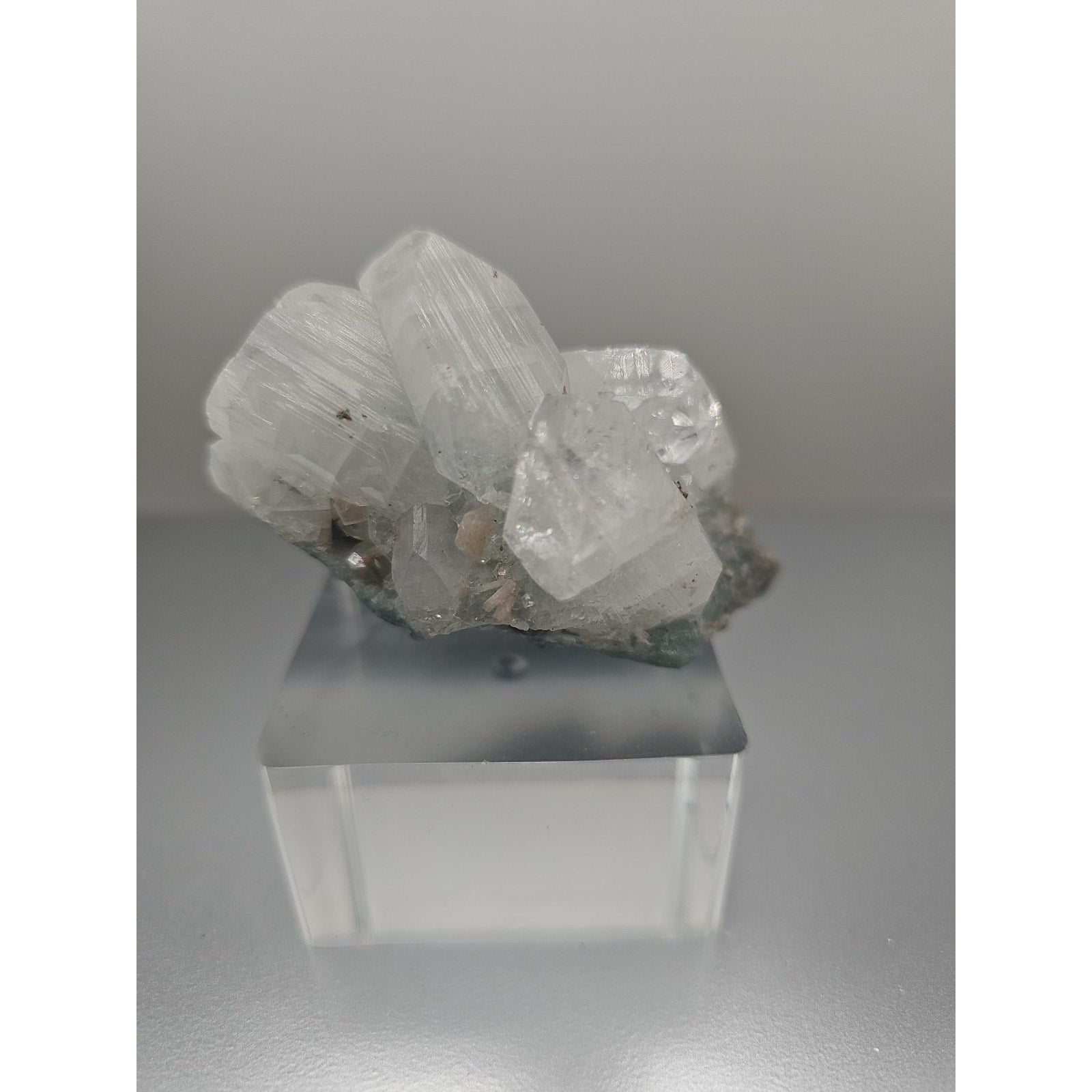 Apophyllite crystal specimen 108grams | Mineral Specimens | Wiccan Center