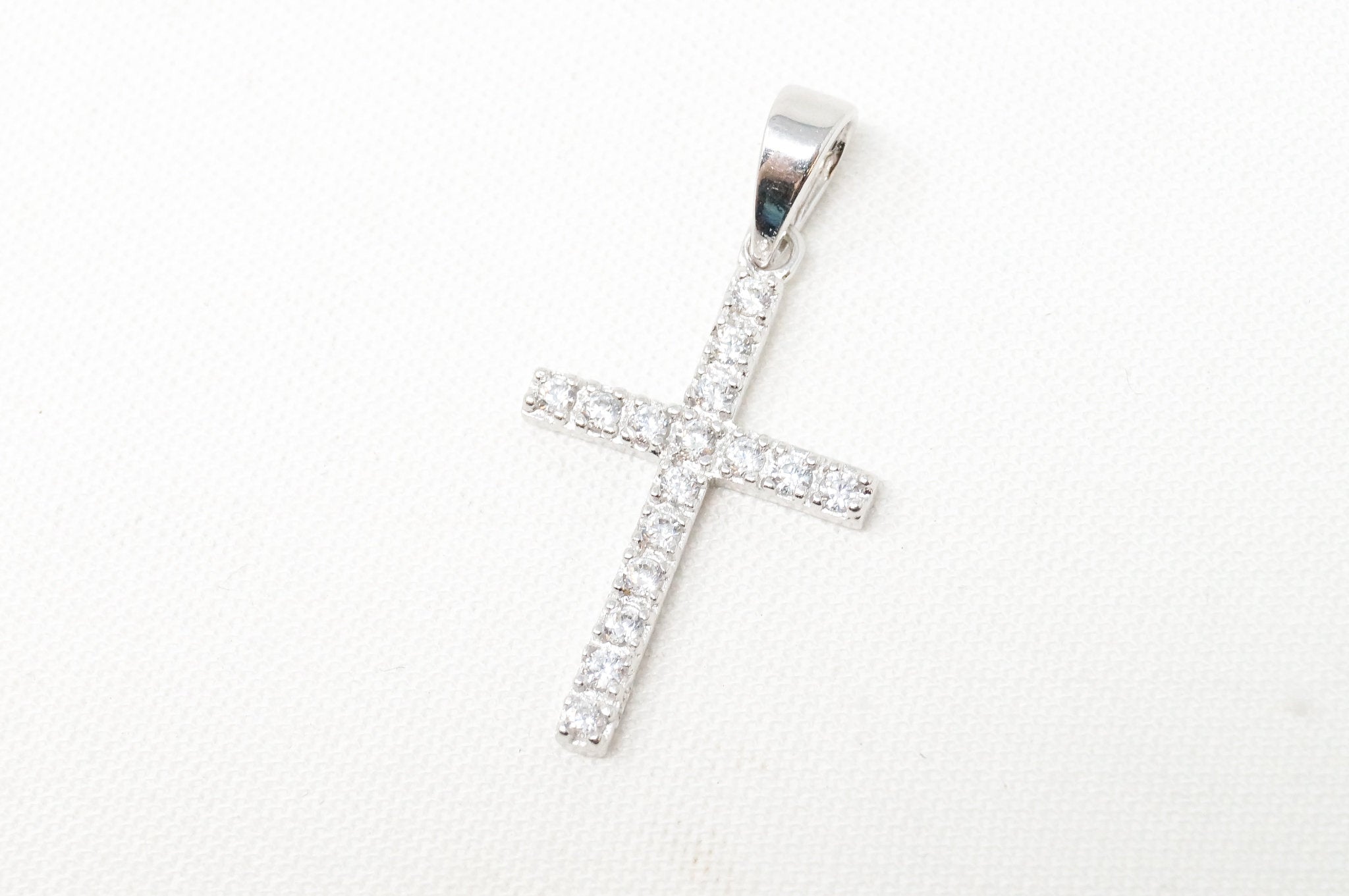 Vintage Cubic Zirconia Cross Sterling Silver Necklace Pendant | Jewelry > Necklaces > Pendants | Wiccan Center