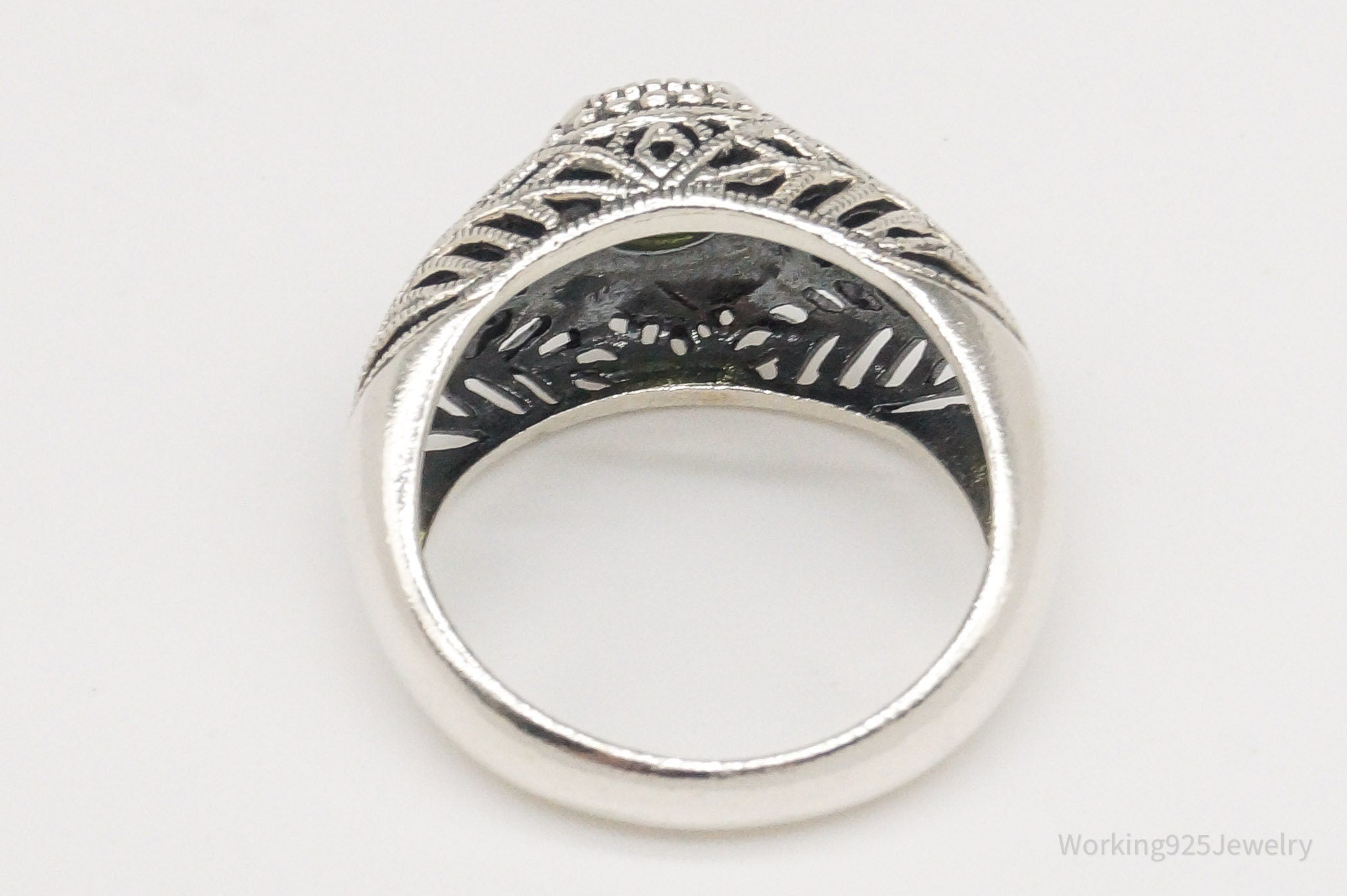 Vintage CNA Peridot Filigree Sterling Silver Ring - Size 6 | Jewelry > Rings | Wiccan Center