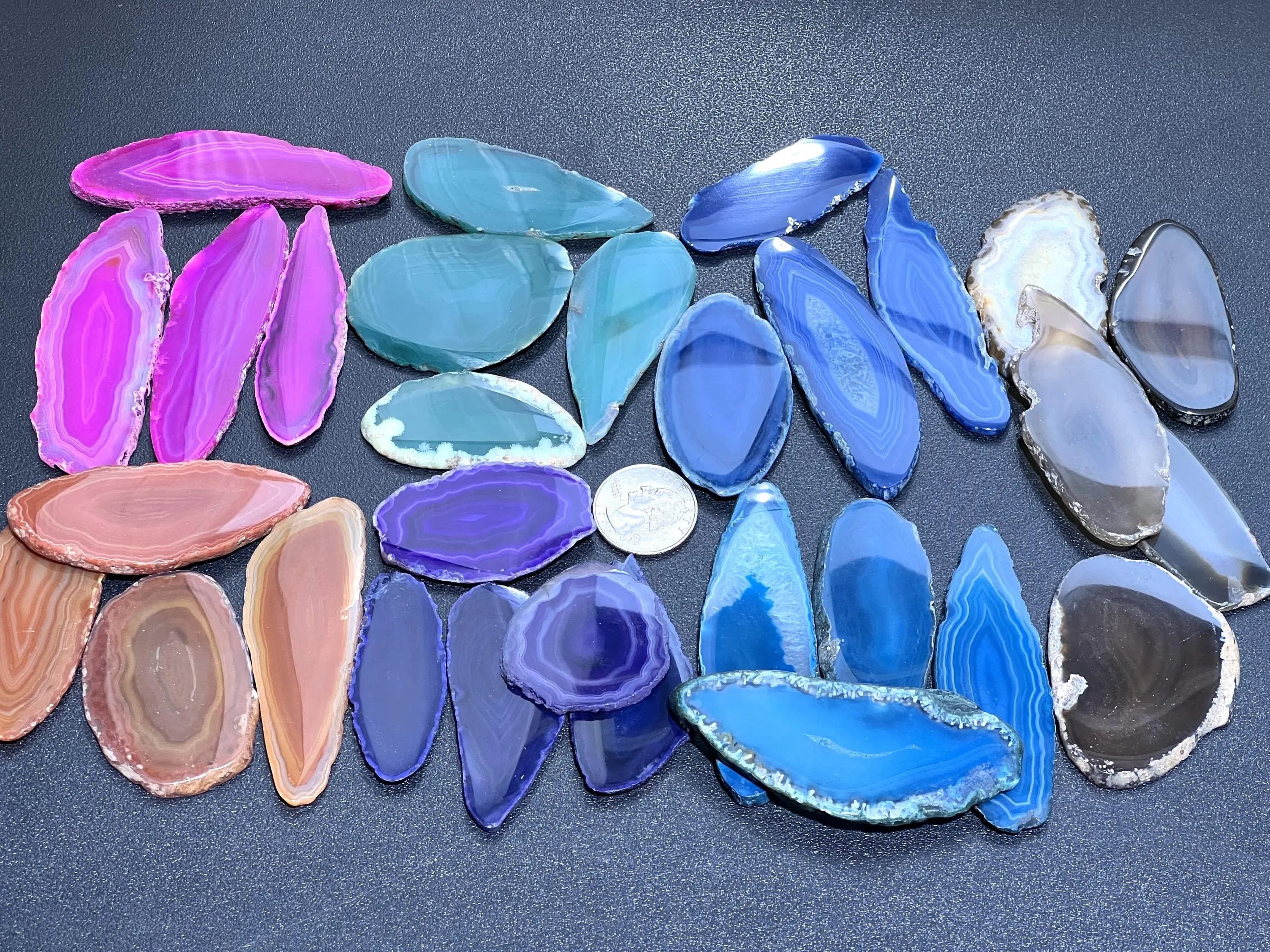 Oval Agate Slices (1 Pound)(2-3 Inches)(Size #00) One LB Wholesale Polished Pink Black Blue Pink Purple Red Mixed Colors Amazing Crystals