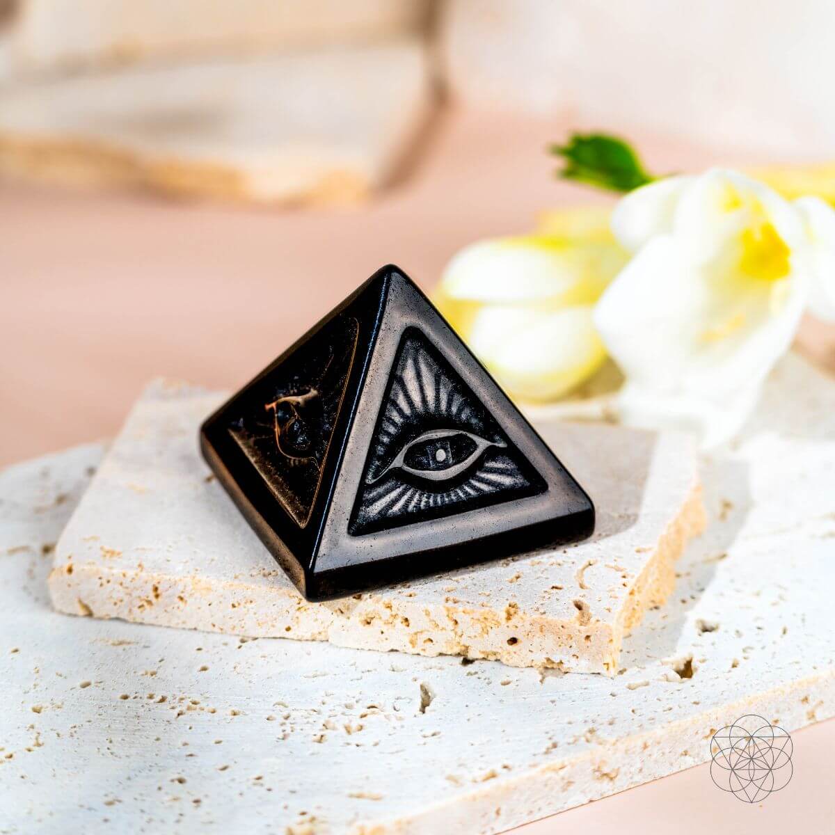 All Seeing Eye - Pyramid of Ancient Wisdom | Crystal Heart | Wiccan Center