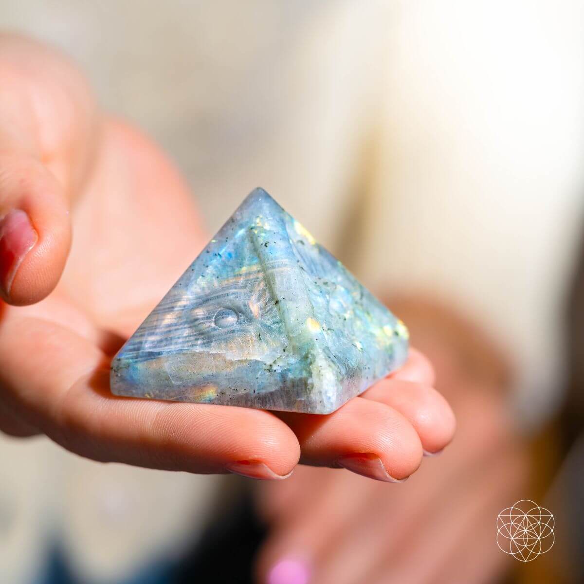 All Seeing Eye - Pyramid of Ancient Wisdom | Crystal Heart | Wiccan Center