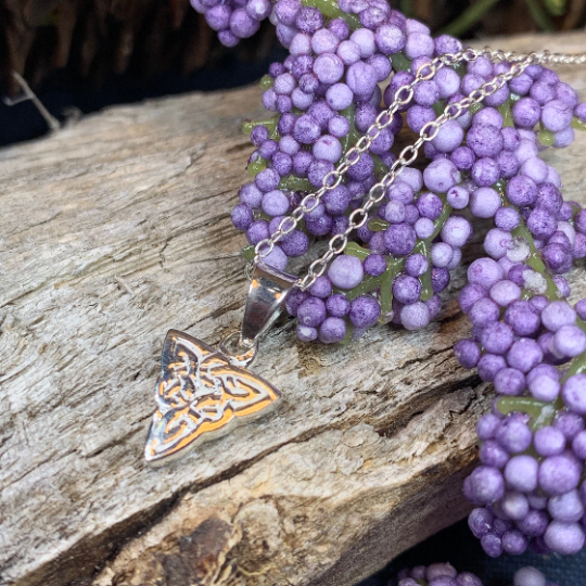 Petite Celtic Knot Necklace | Pendant | Wiccan Center