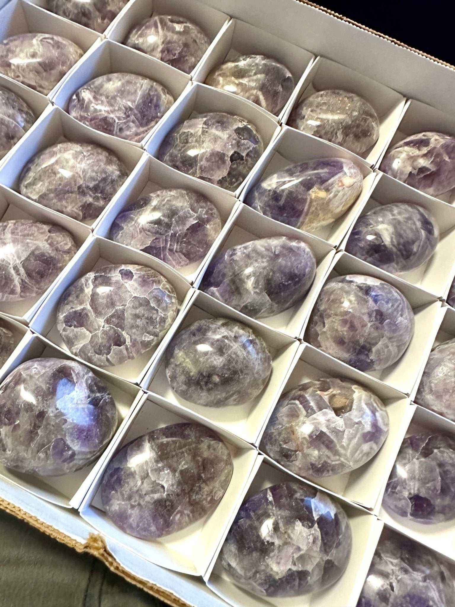 Amethyst Palm Stone | Palm Stones | Wiccan Center