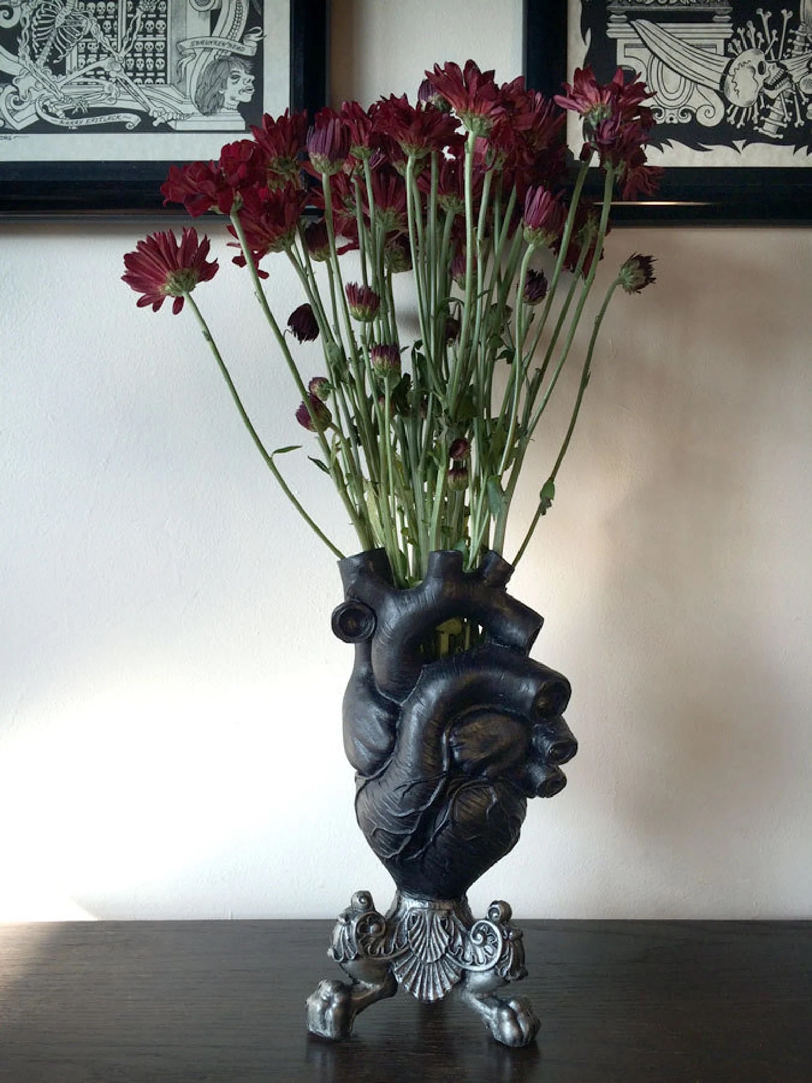Anatomical Heart Vase, Black Finish