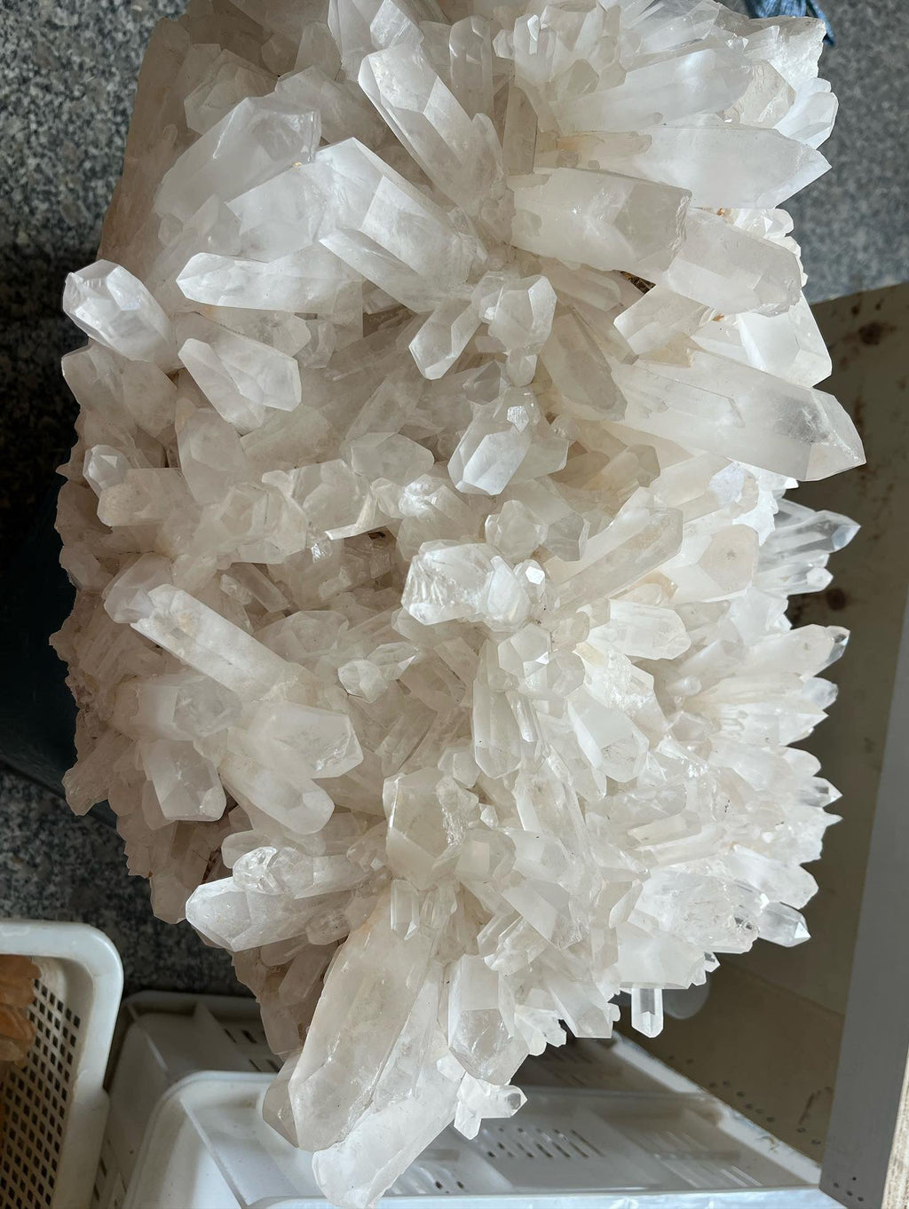 Clear Quartz | | Wiccan Center