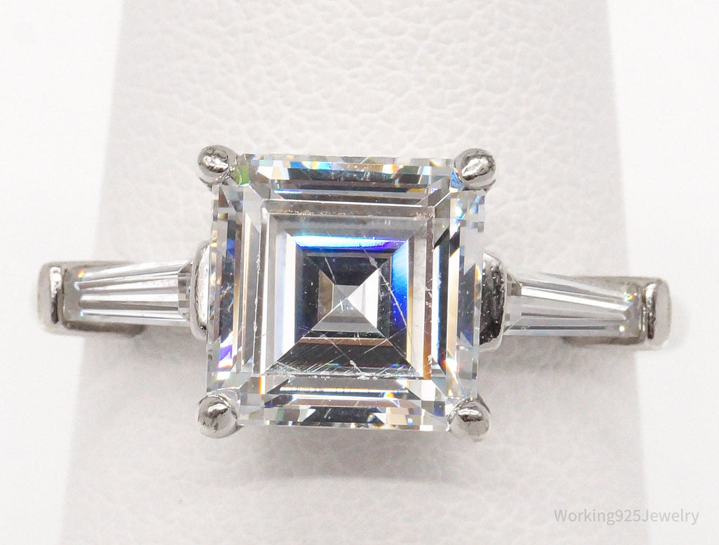 Vintage Cubic Zirconia Sterling Silver Ring - Size 7 | Jewelry > Rings | Wiccan Center