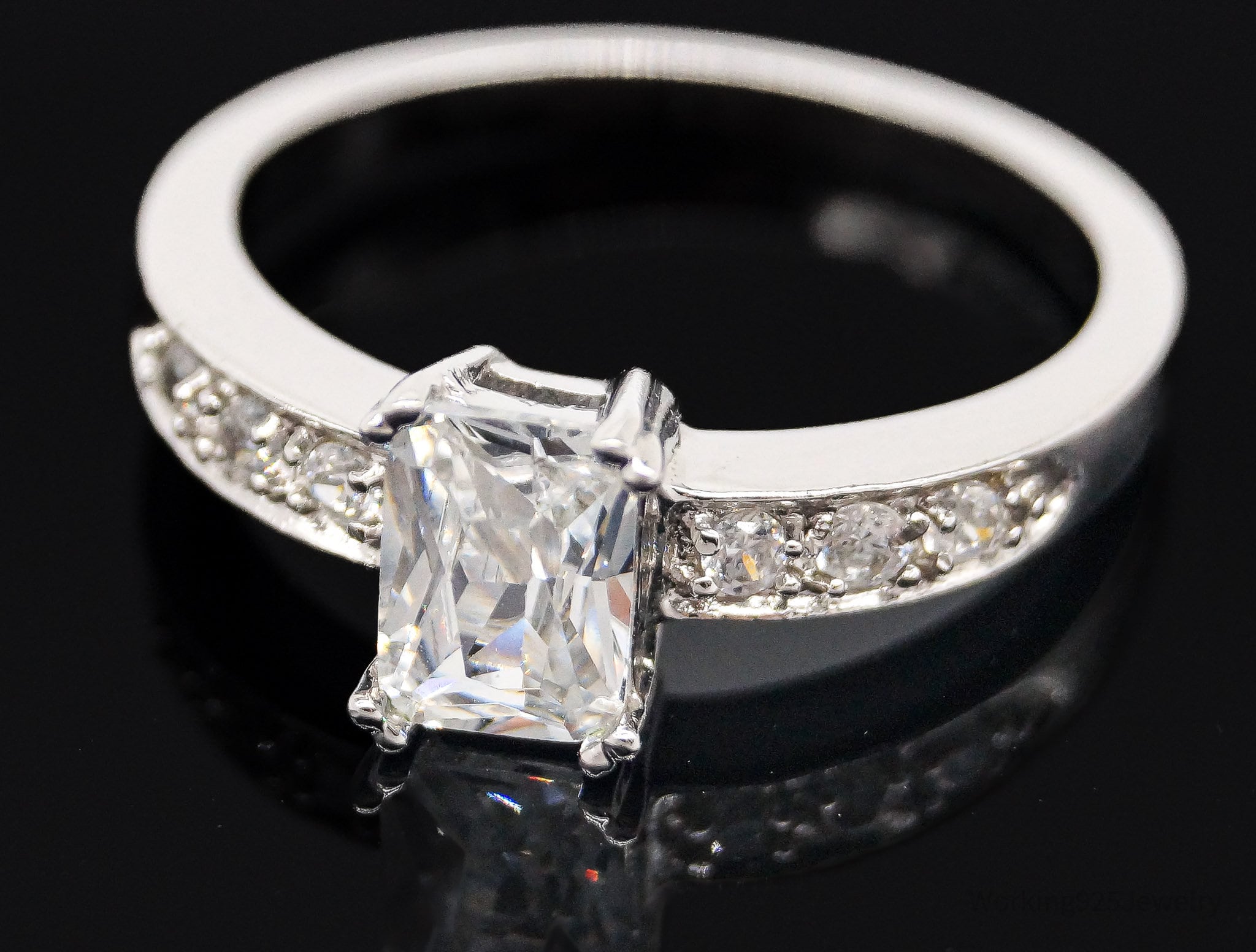 Vintage Cubic Zirconia Sterling Silver Ring - Size 8 | Jewelry > Rings | Wiccan Center
