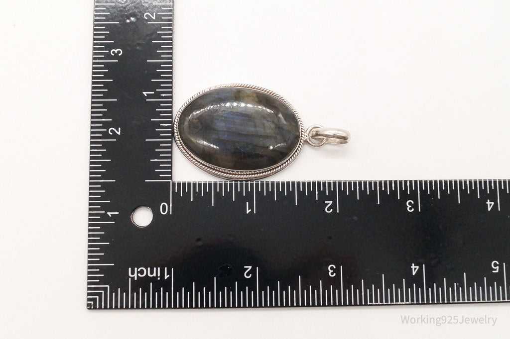 Vintage Large Labradorite Sterling Silver Pendant | Jewelry > Necklaces > Pendants | Wiccan Center