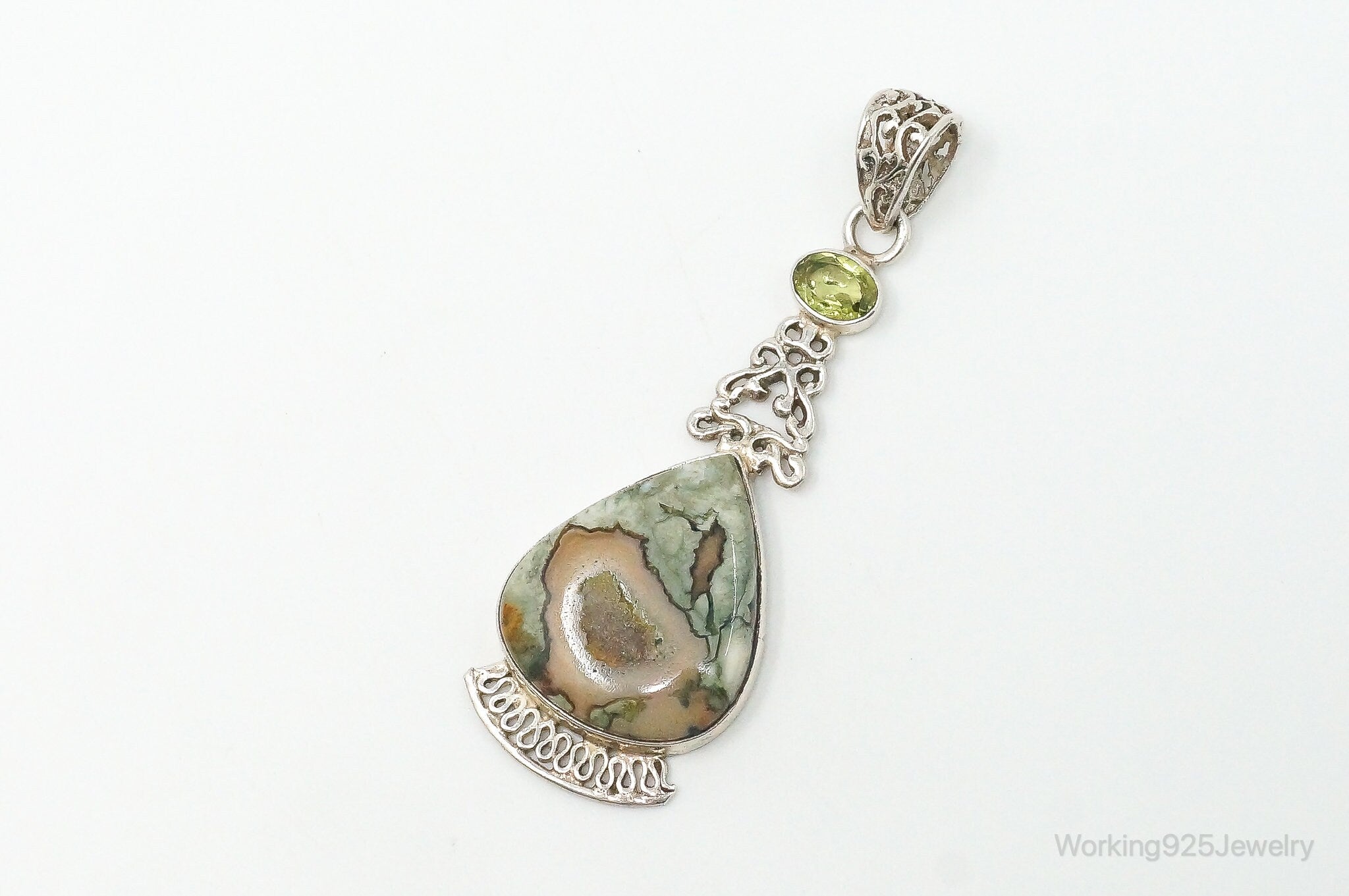 Vintage Large Jasper Peridot Sterling Silver Necklace Pendant | Jewelry > Necklaces > Pendants | Wiccan Center