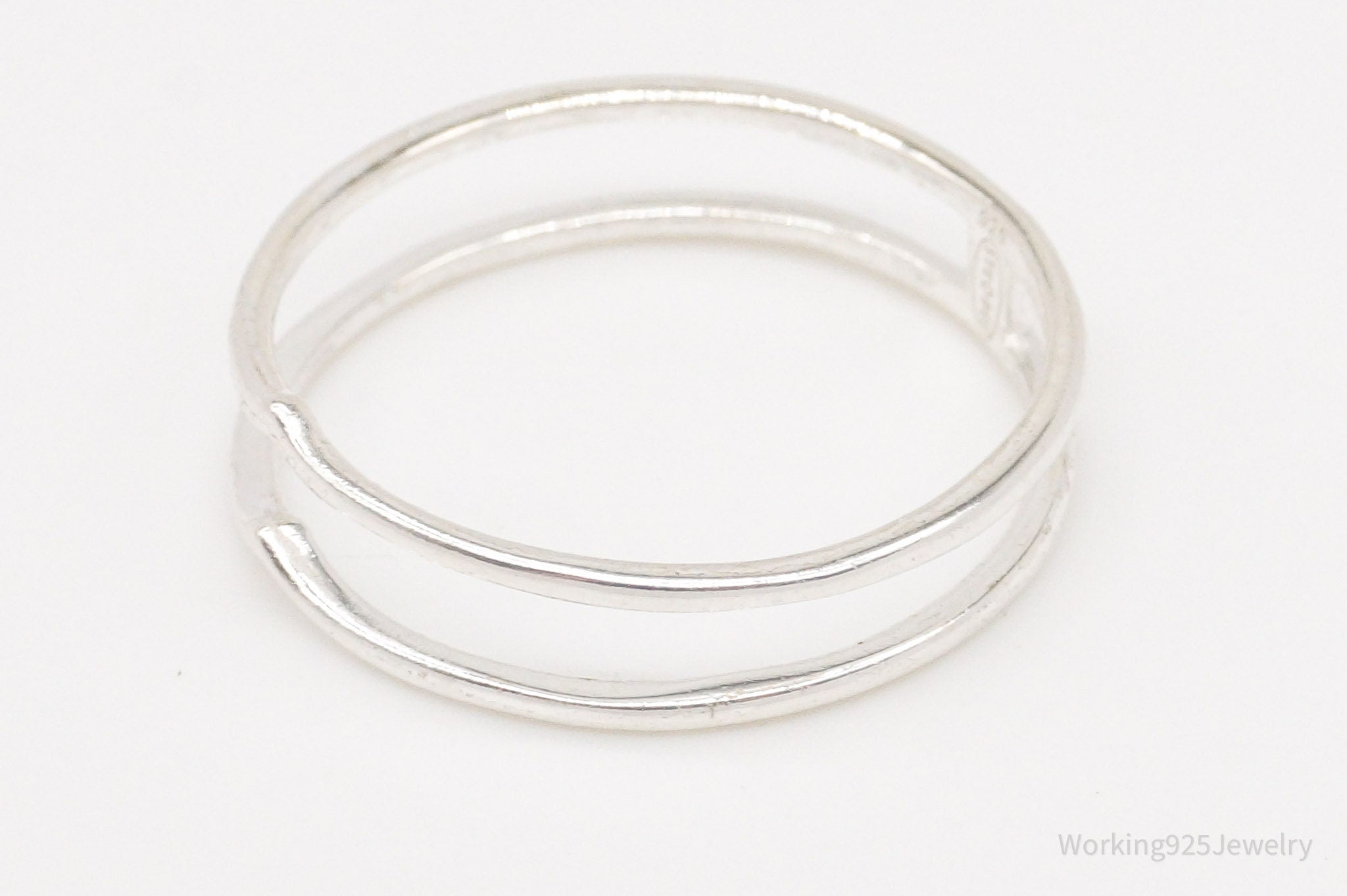 Vintage Ste Bee Waves Minimalist Sterling Silver Ring - Size 8 | Jewelry > Rings | Wiccan Center