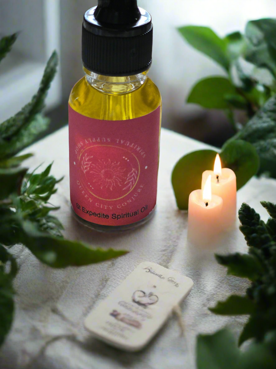 St.Expedite Ritual Oil | Spiritual Oil | Wiccan Center