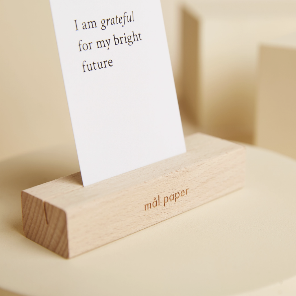 Wood Bloc Card Stand