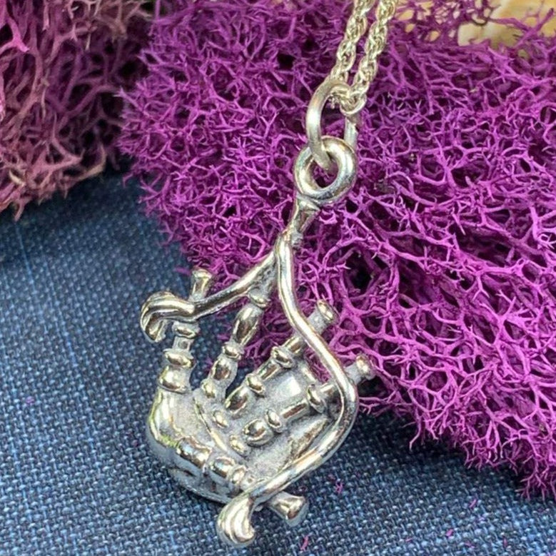 Tartan Bagpipes Necklace | Pendant | Wiccan Center